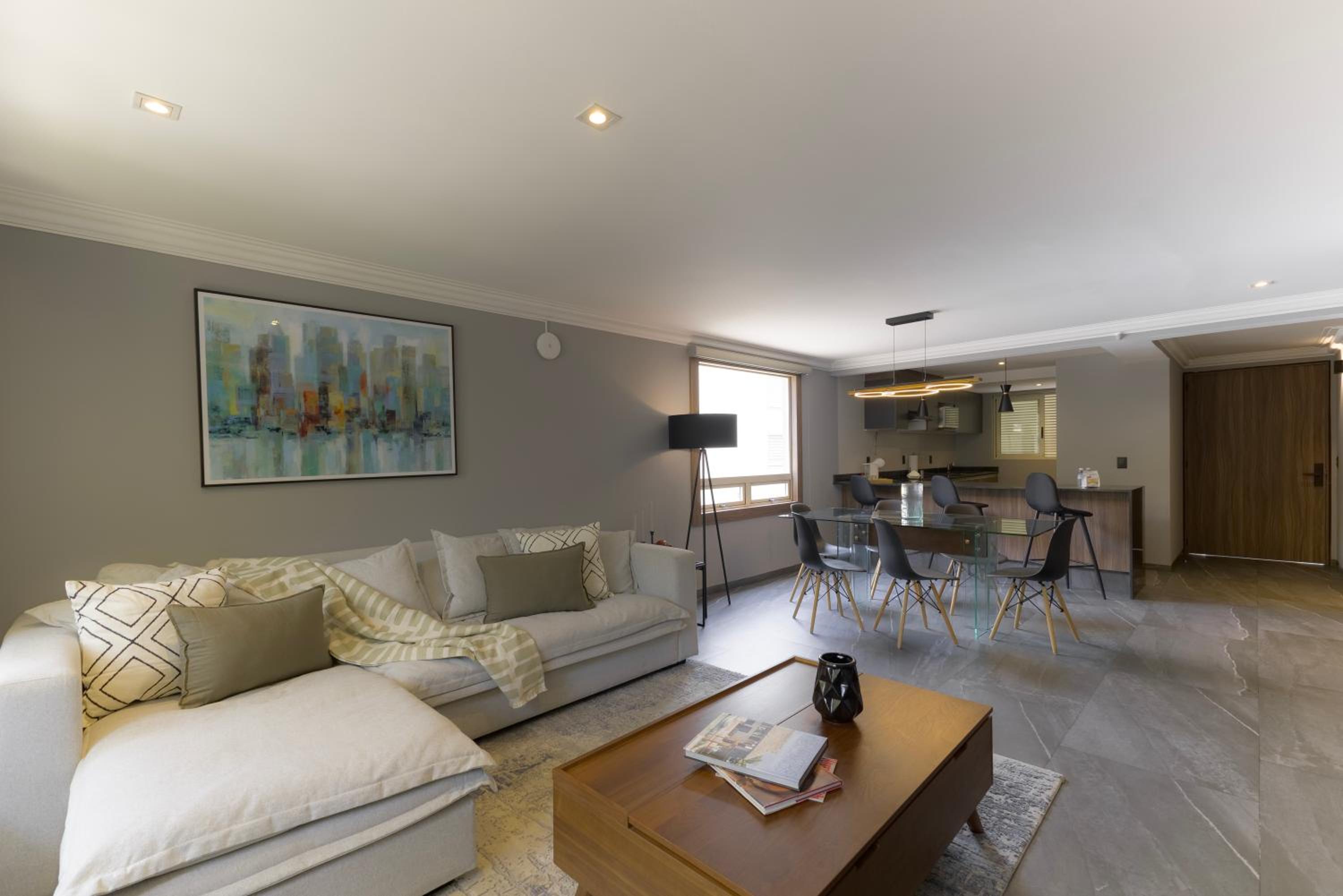 Luxury Apartment, 2 Bedrooms photo 1