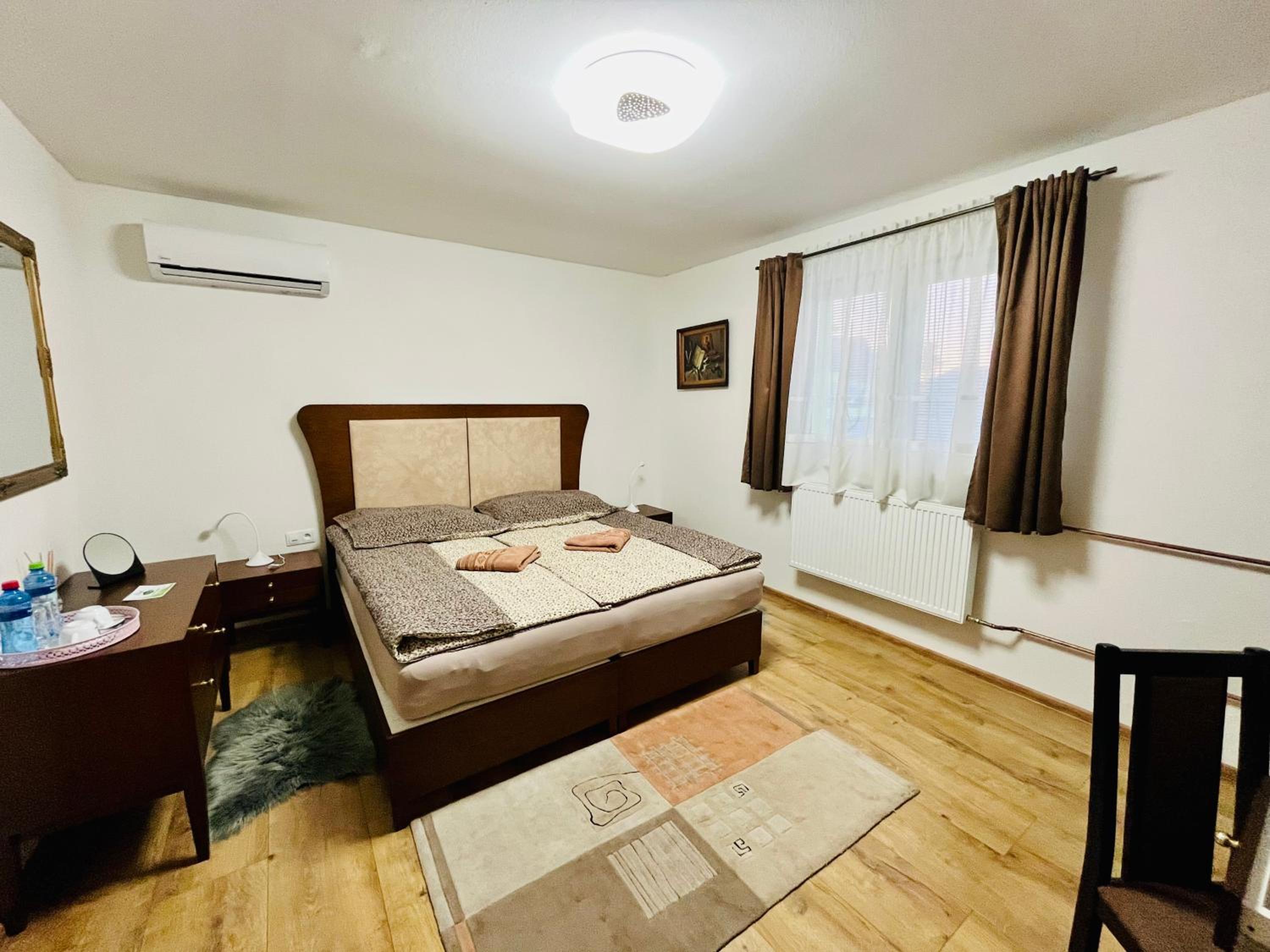 Double Room with Garden View - Photo 3