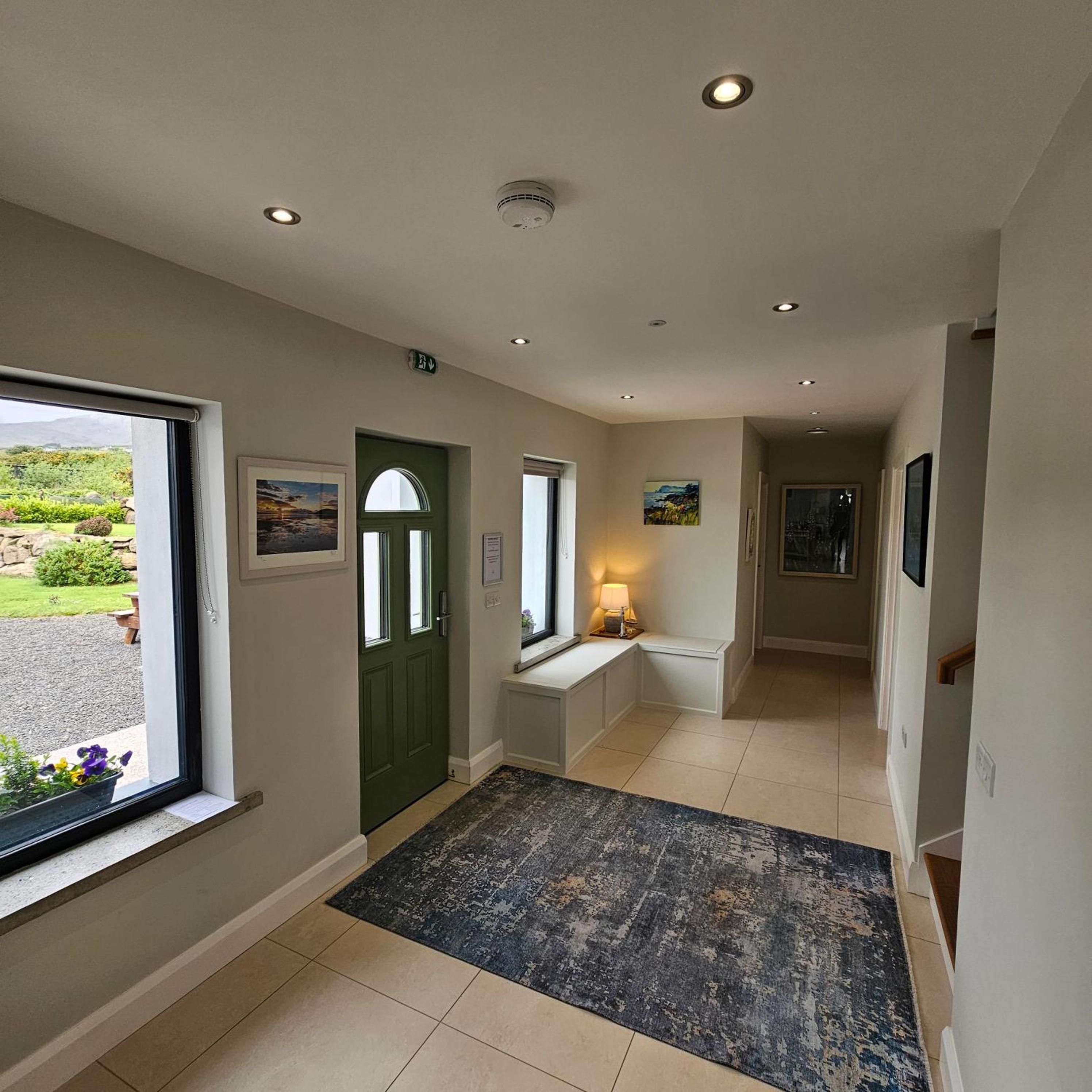 Double or Twin Room with Sea View - Photo 1