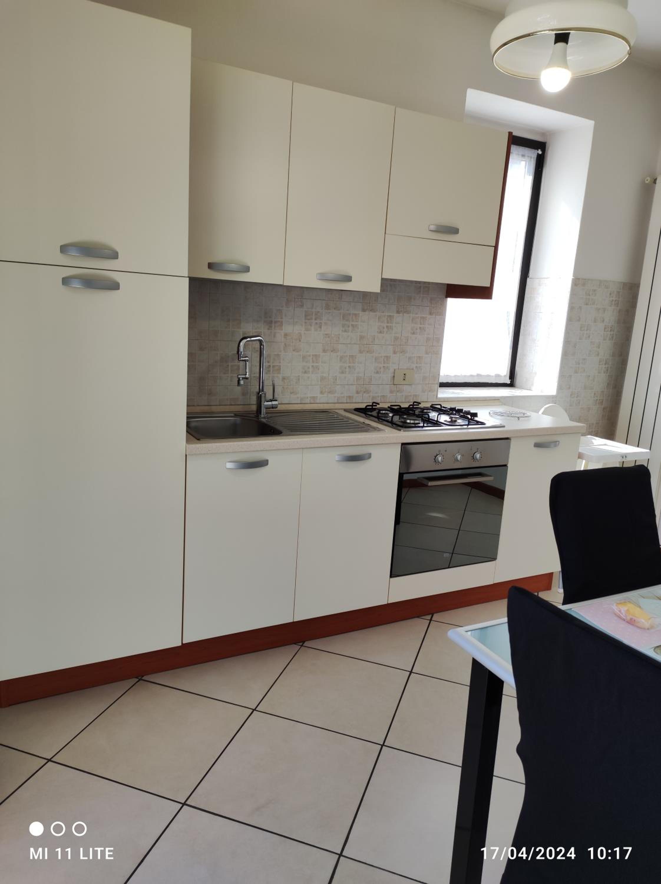 One-Bedroom Apartment - Photo 20