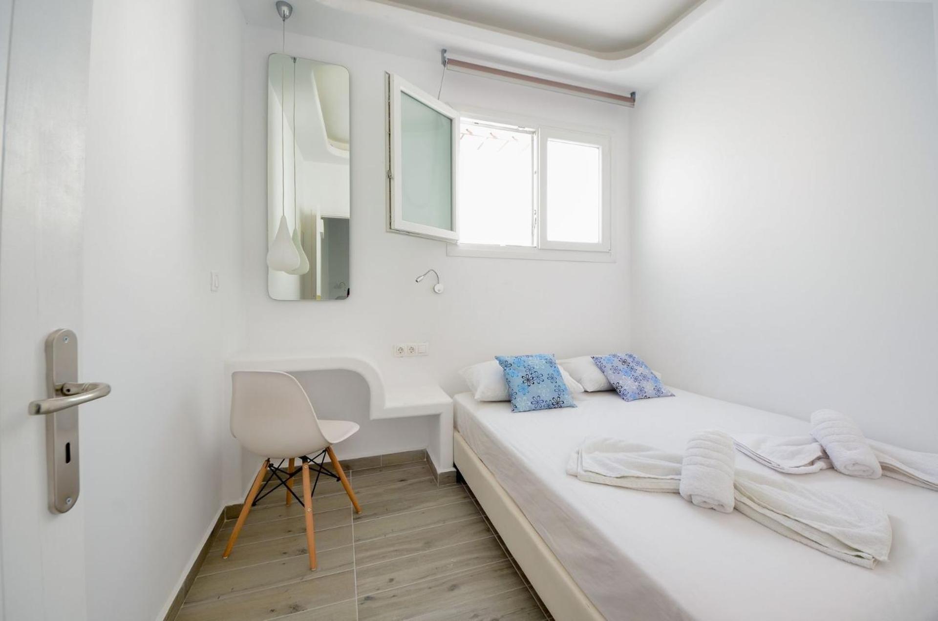 One Bedroom Apartment