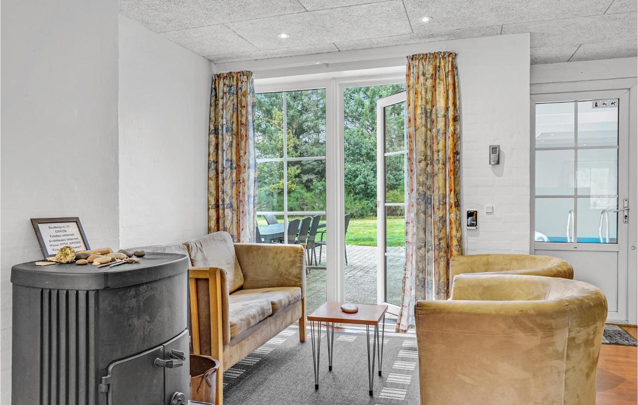 Six-Bedroom Holiday Home