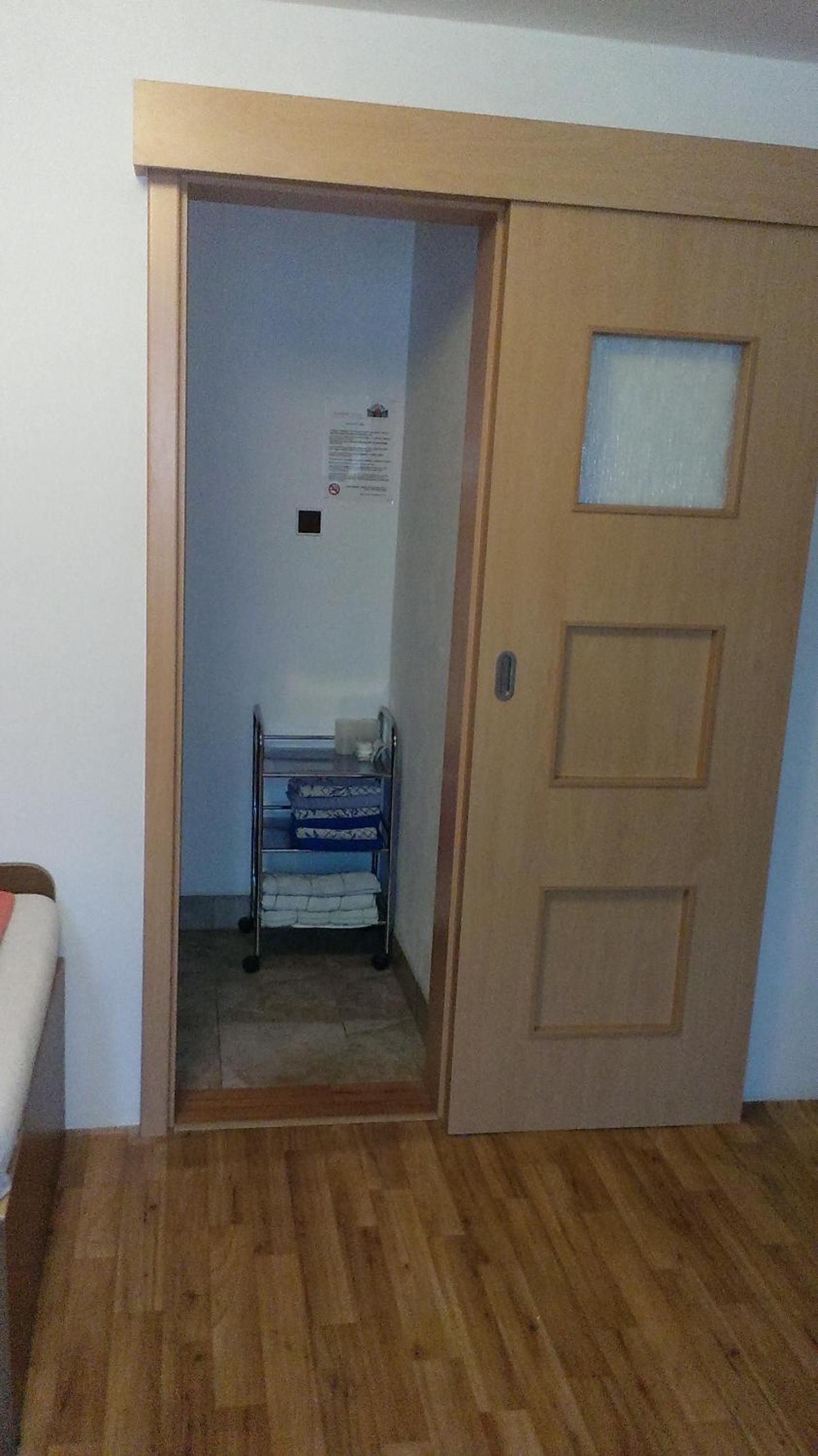 Triple Room with Bathroom - Photo 3