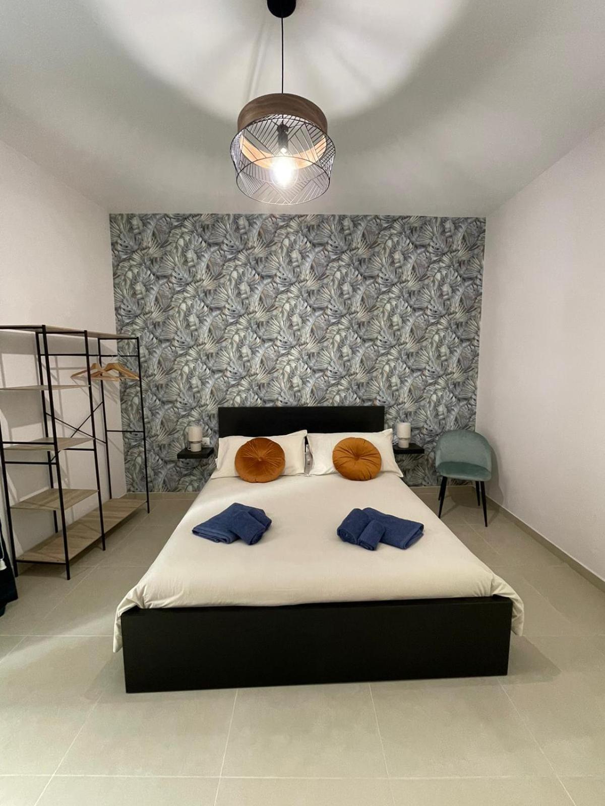 Queen Room with Balcony