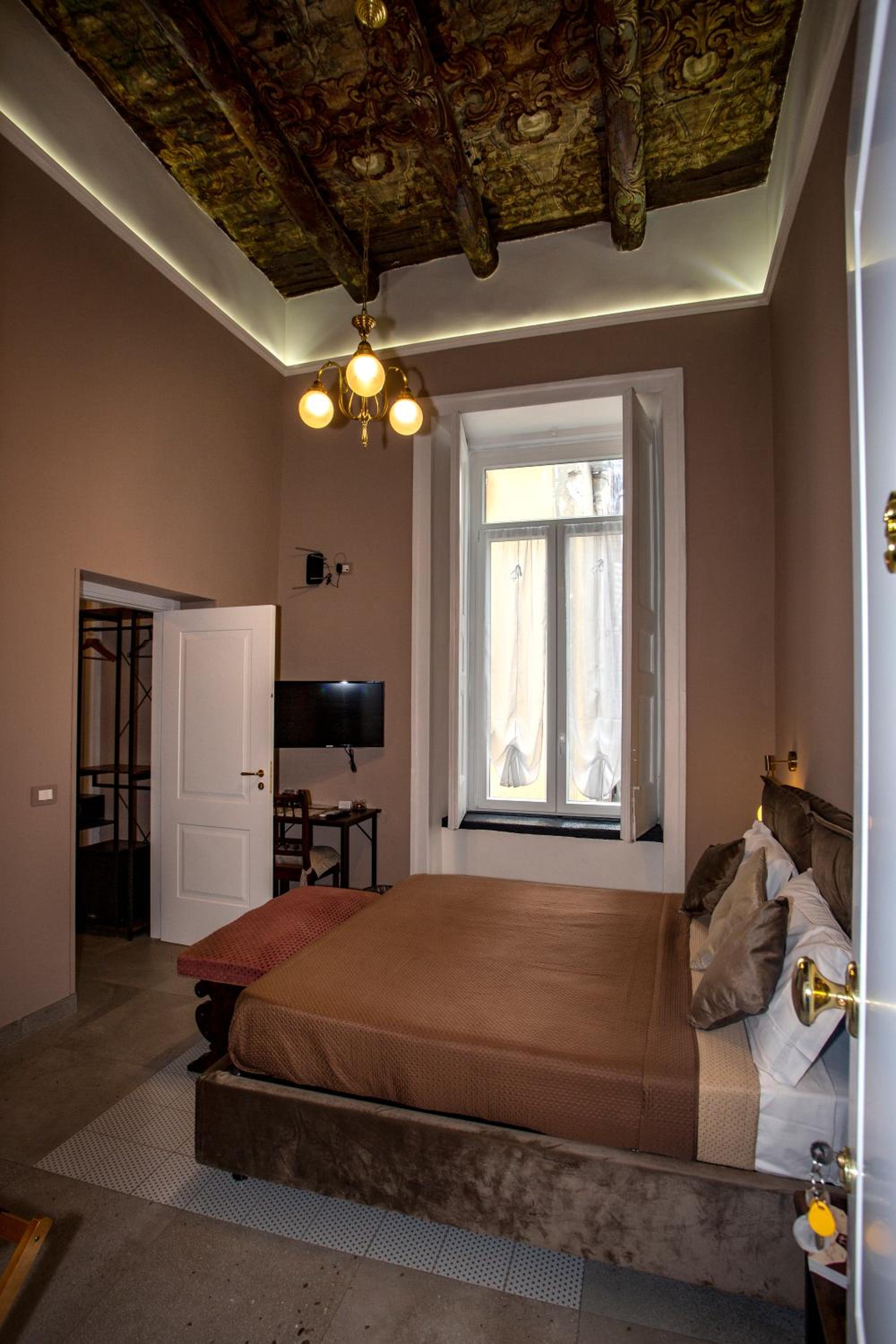 Superior Queen Room