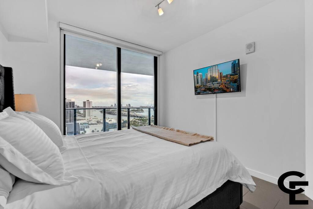 One-Bedroom Apartment photo 3