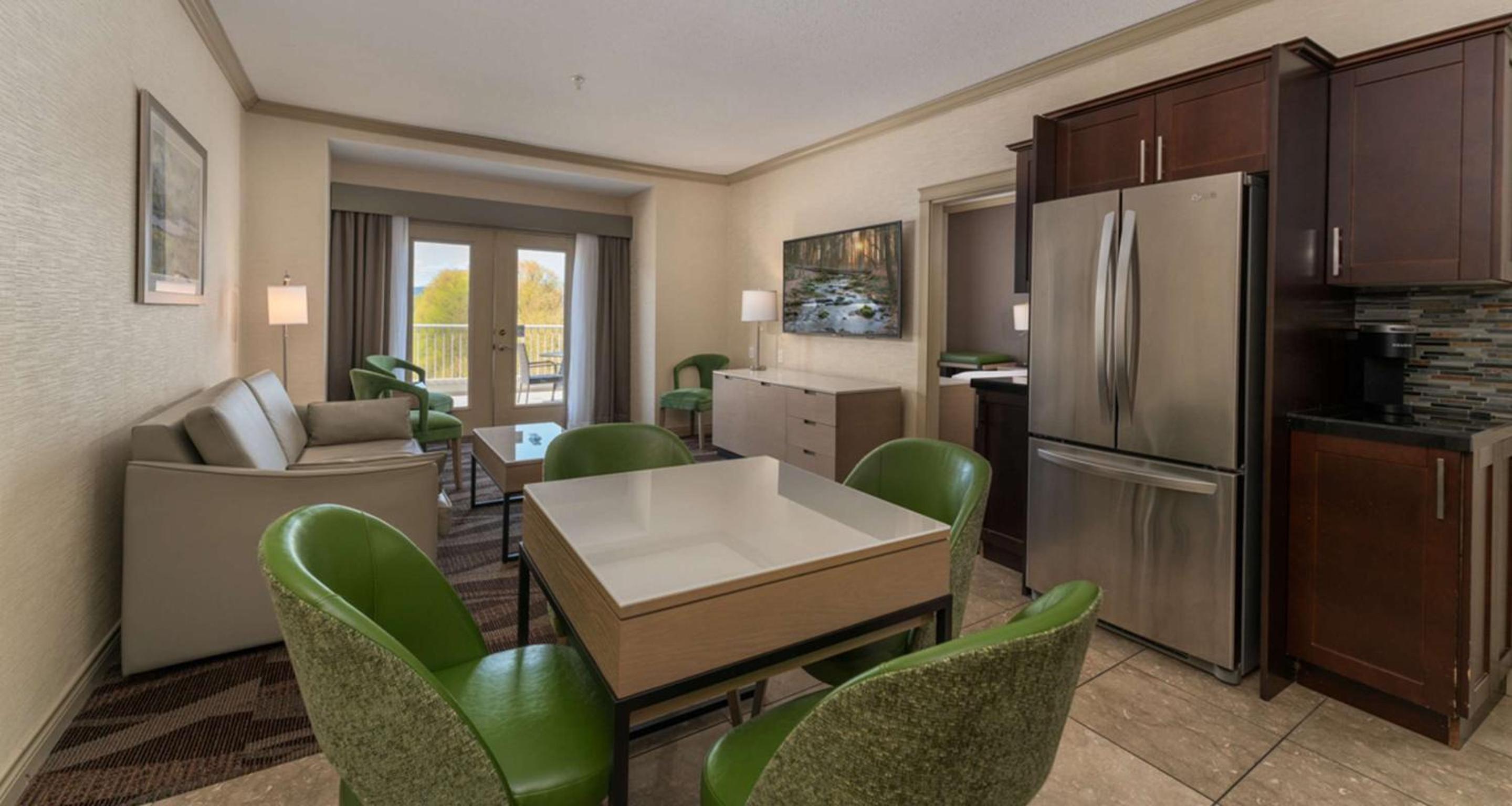 King Suite with One King Bed and One Queen Bed - Lake View/Non-Smoking