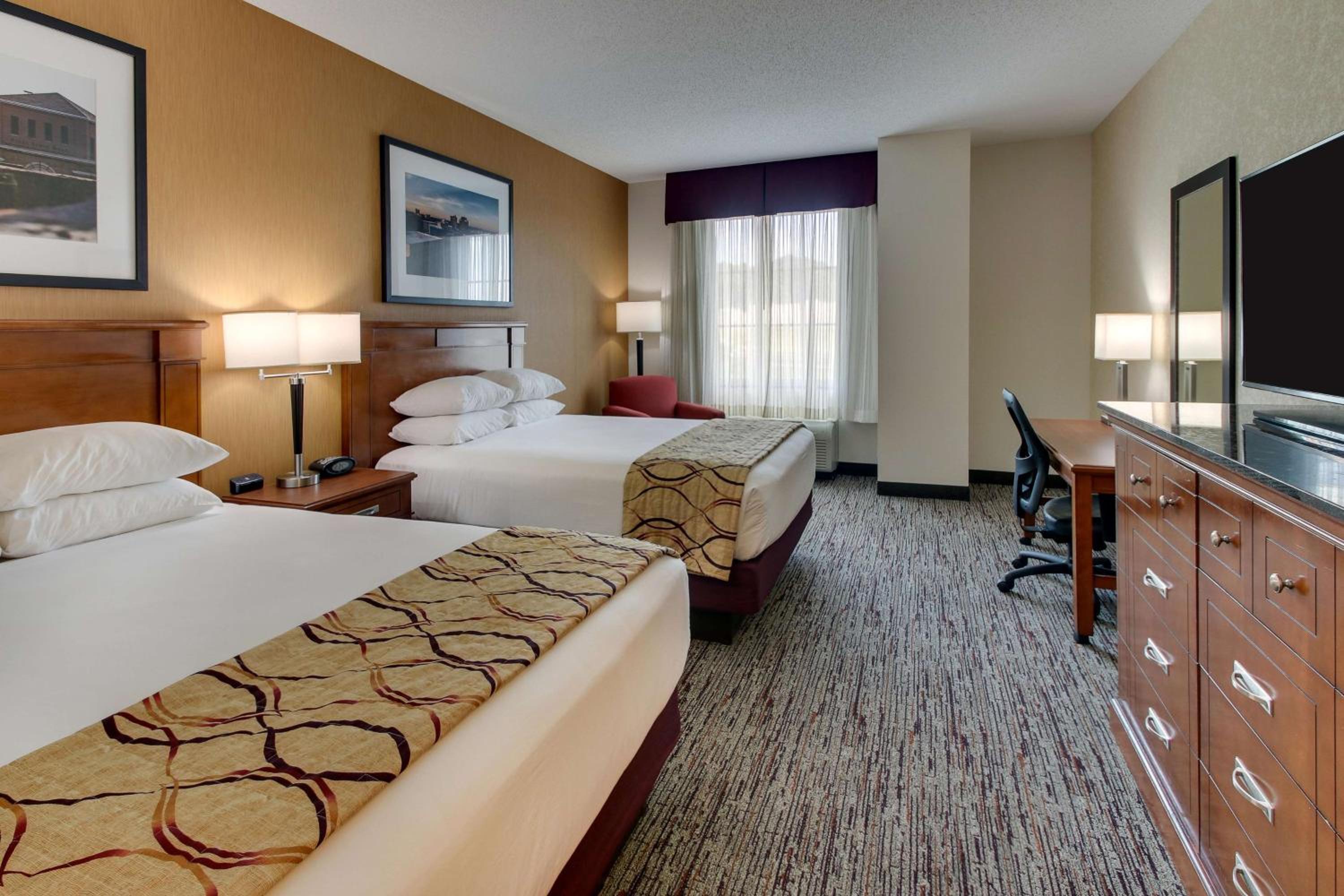Deluxe Queen Room with Two Queen Beds - Photo 1