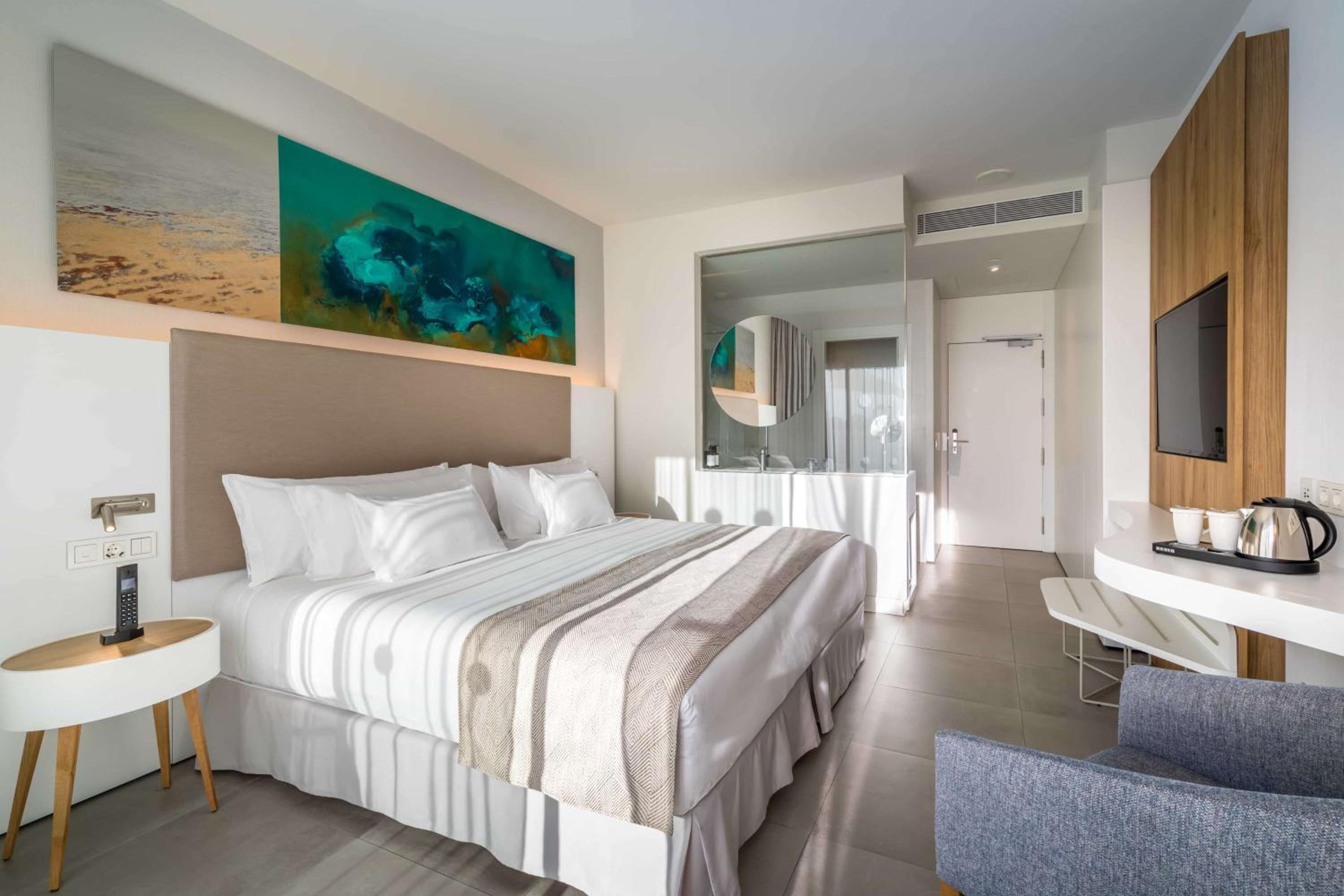 Double Or Twin Room - Photo 5