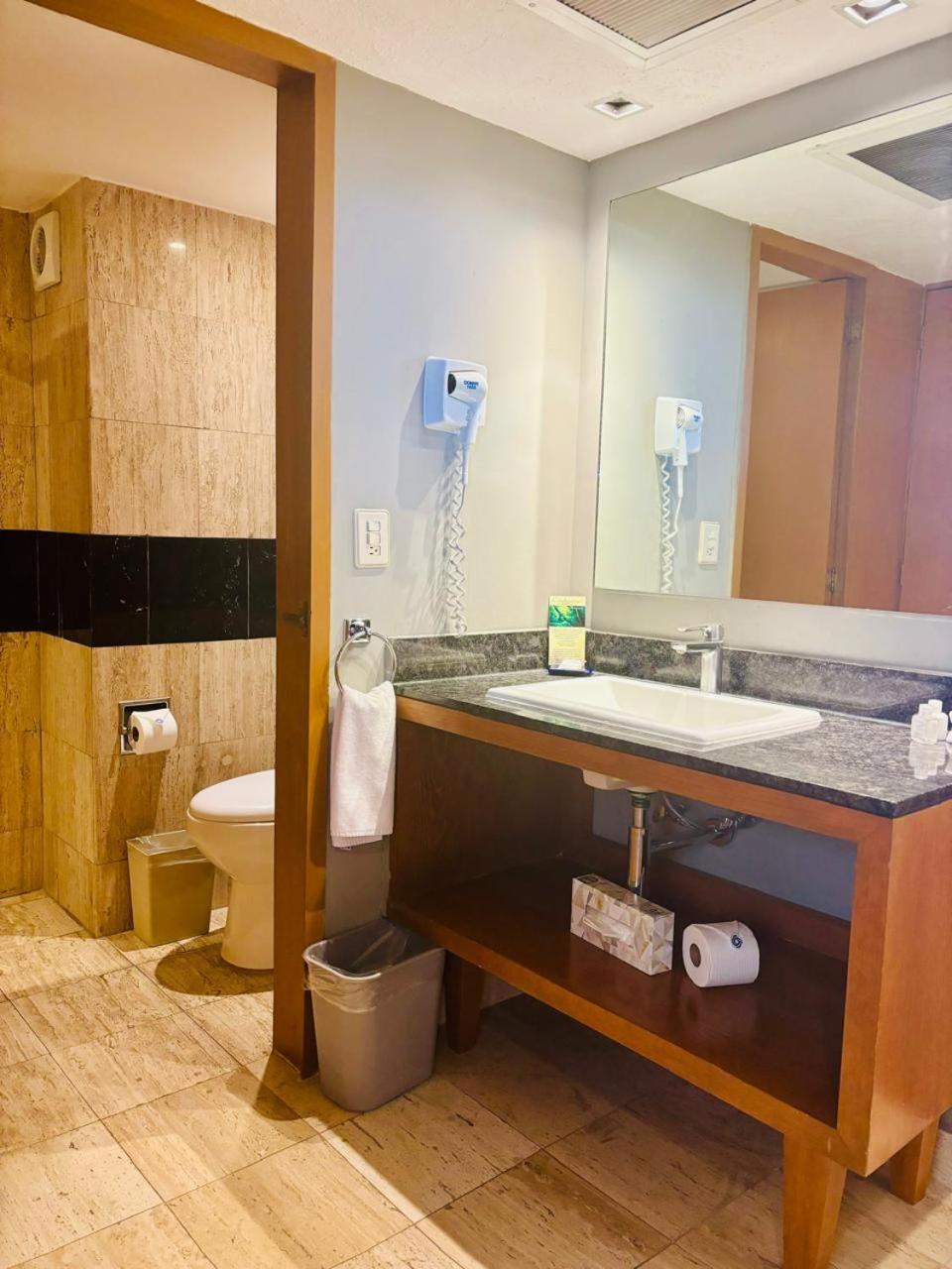 Double Room - Photo 4