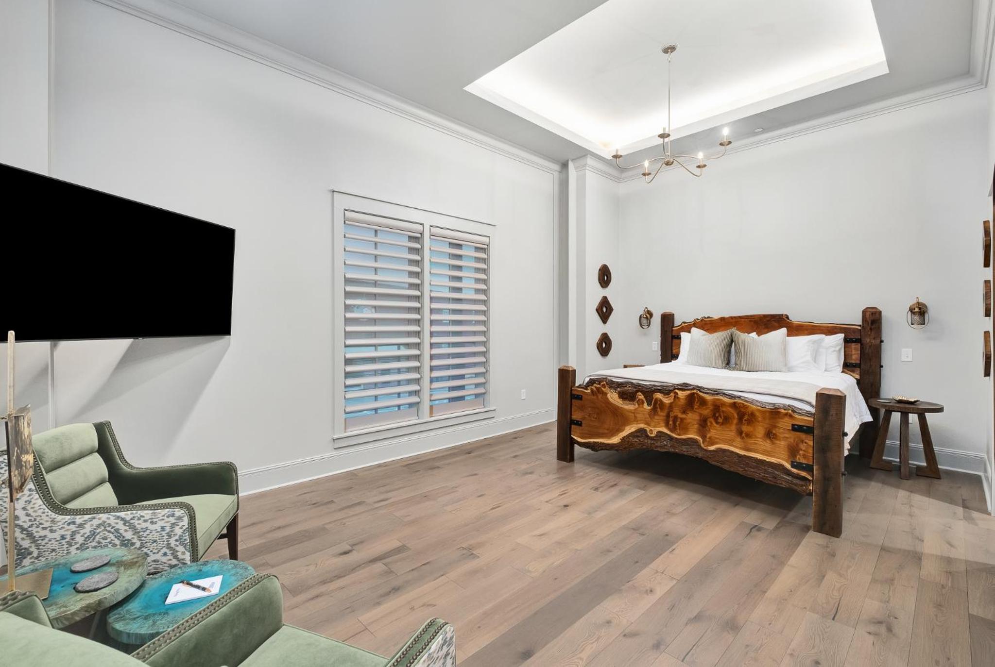 King Suite with Balcony