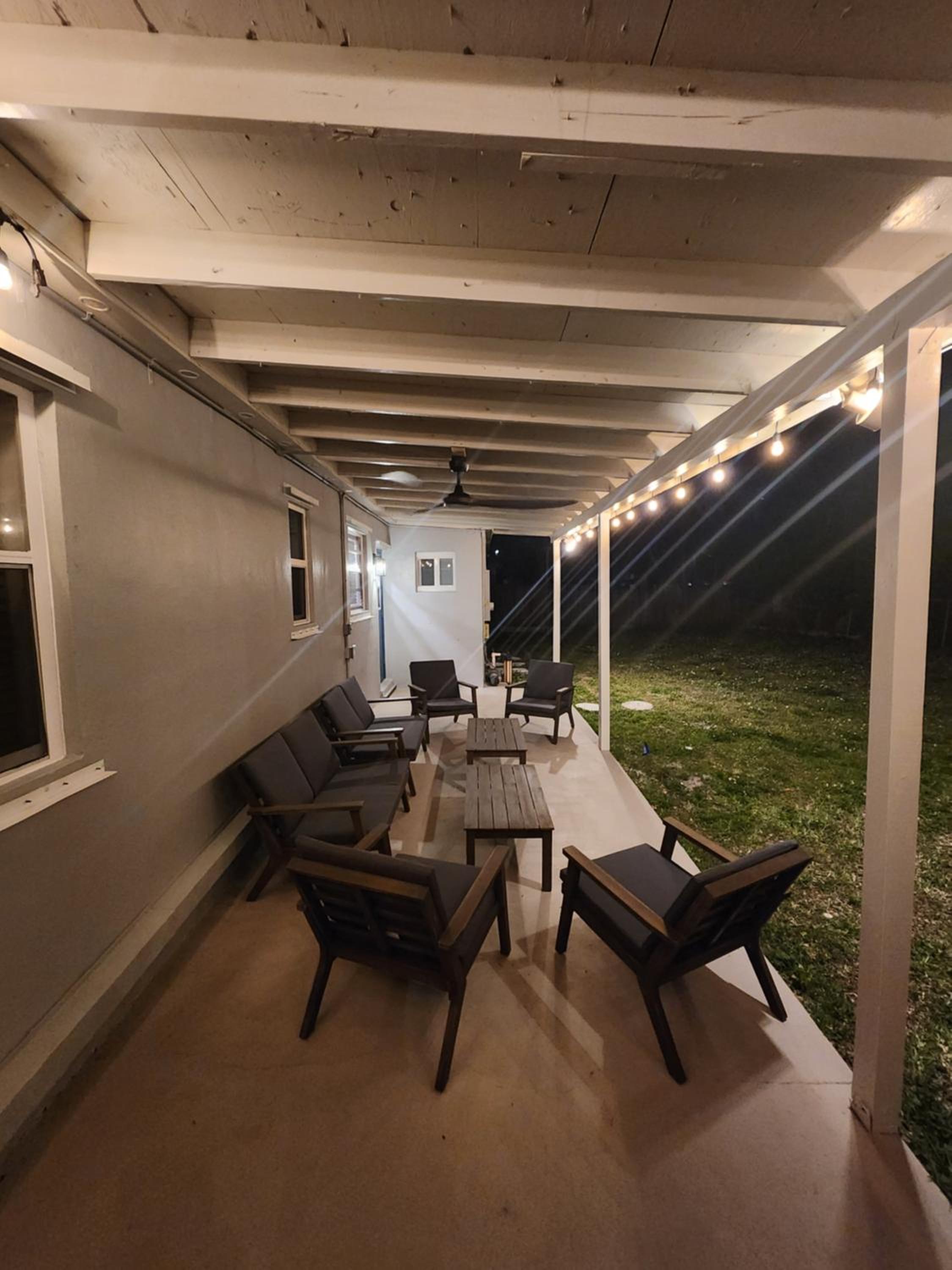 Three-Bedroom House - Photo 14