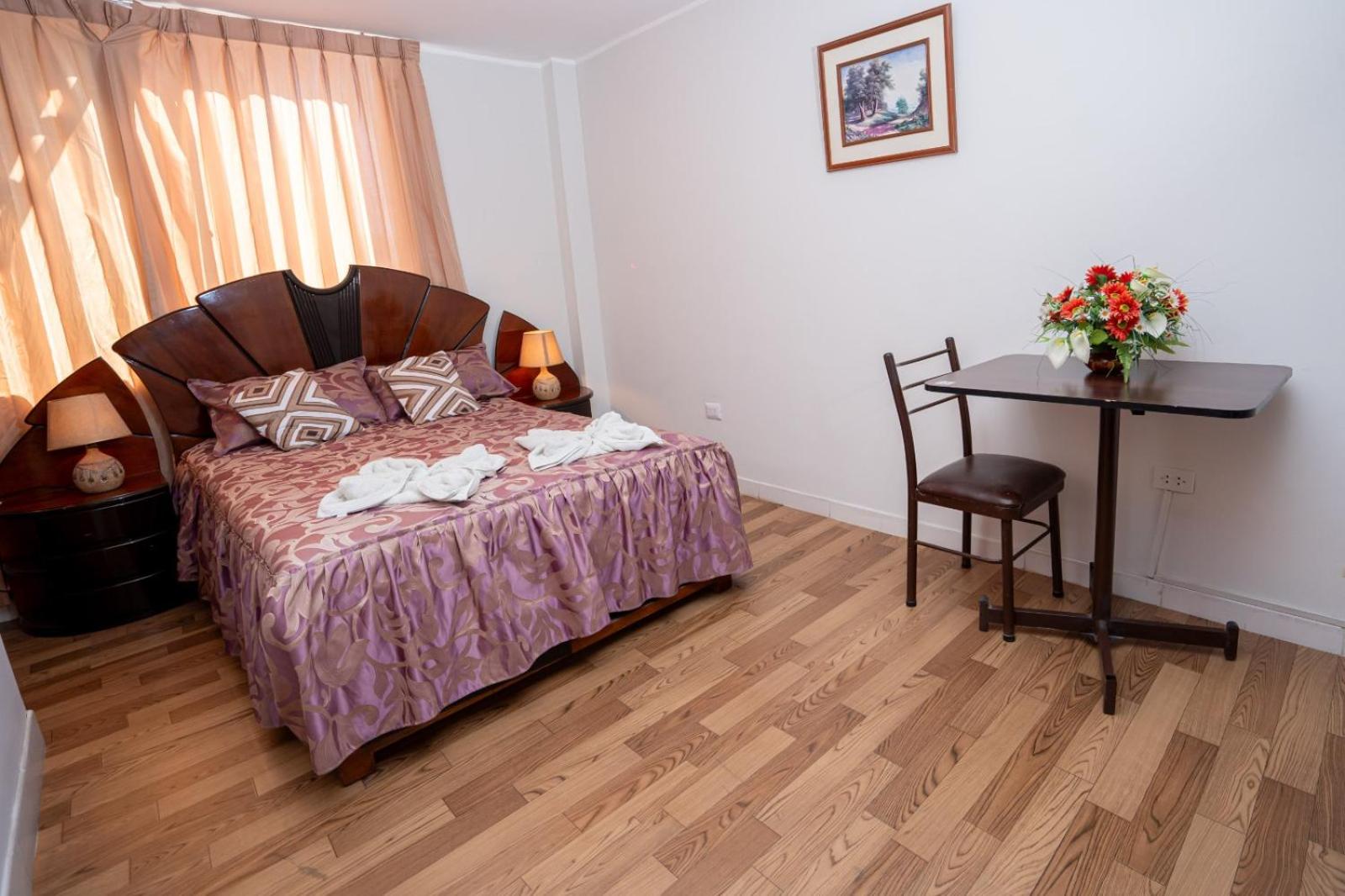Double or Twin Room with Private Bathroom photo 2