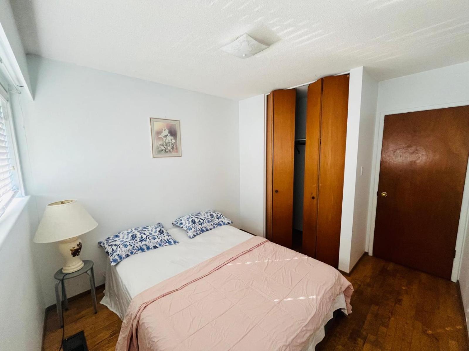 Queen Room photo 1