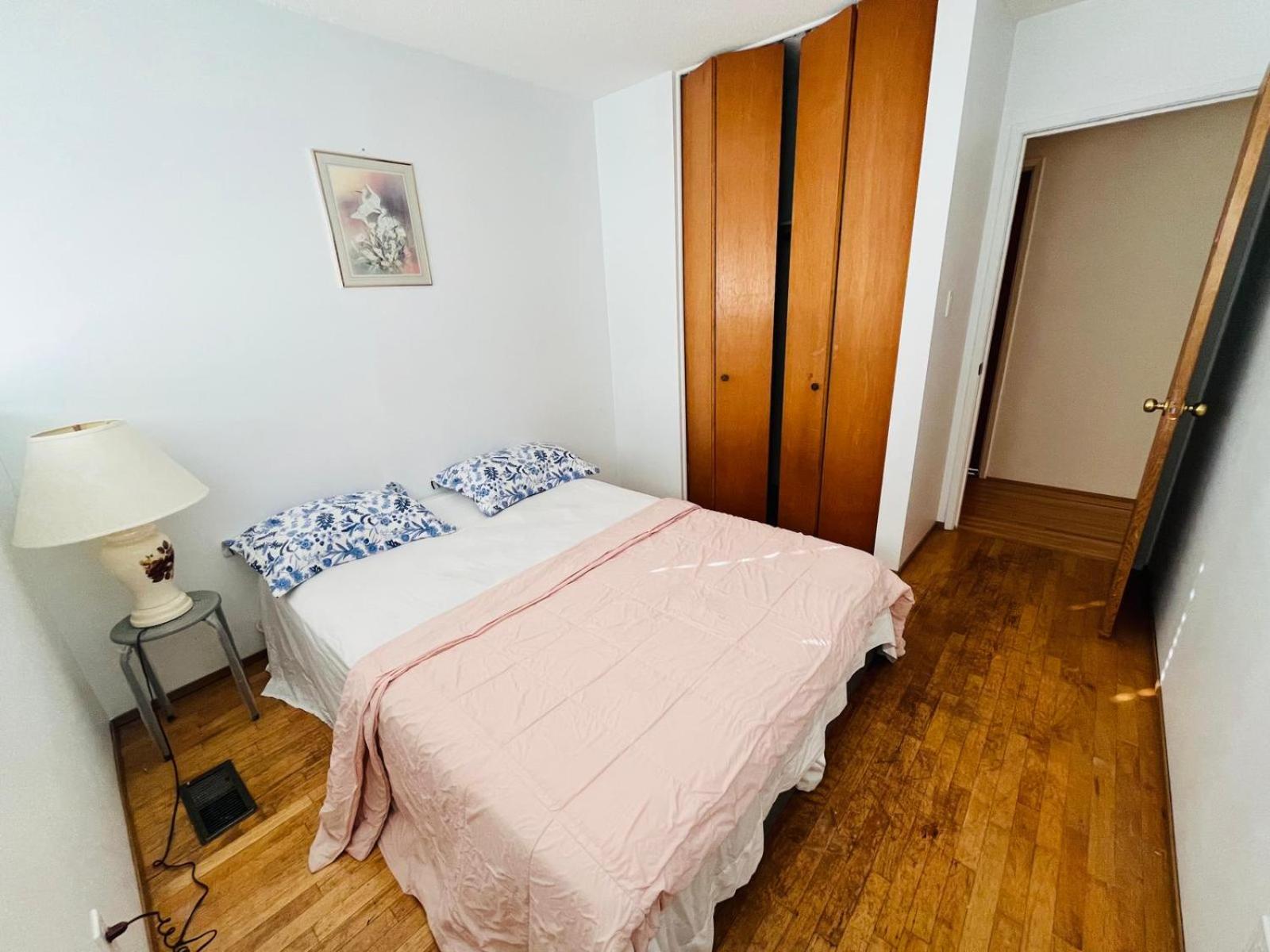 Queen Room photo 3