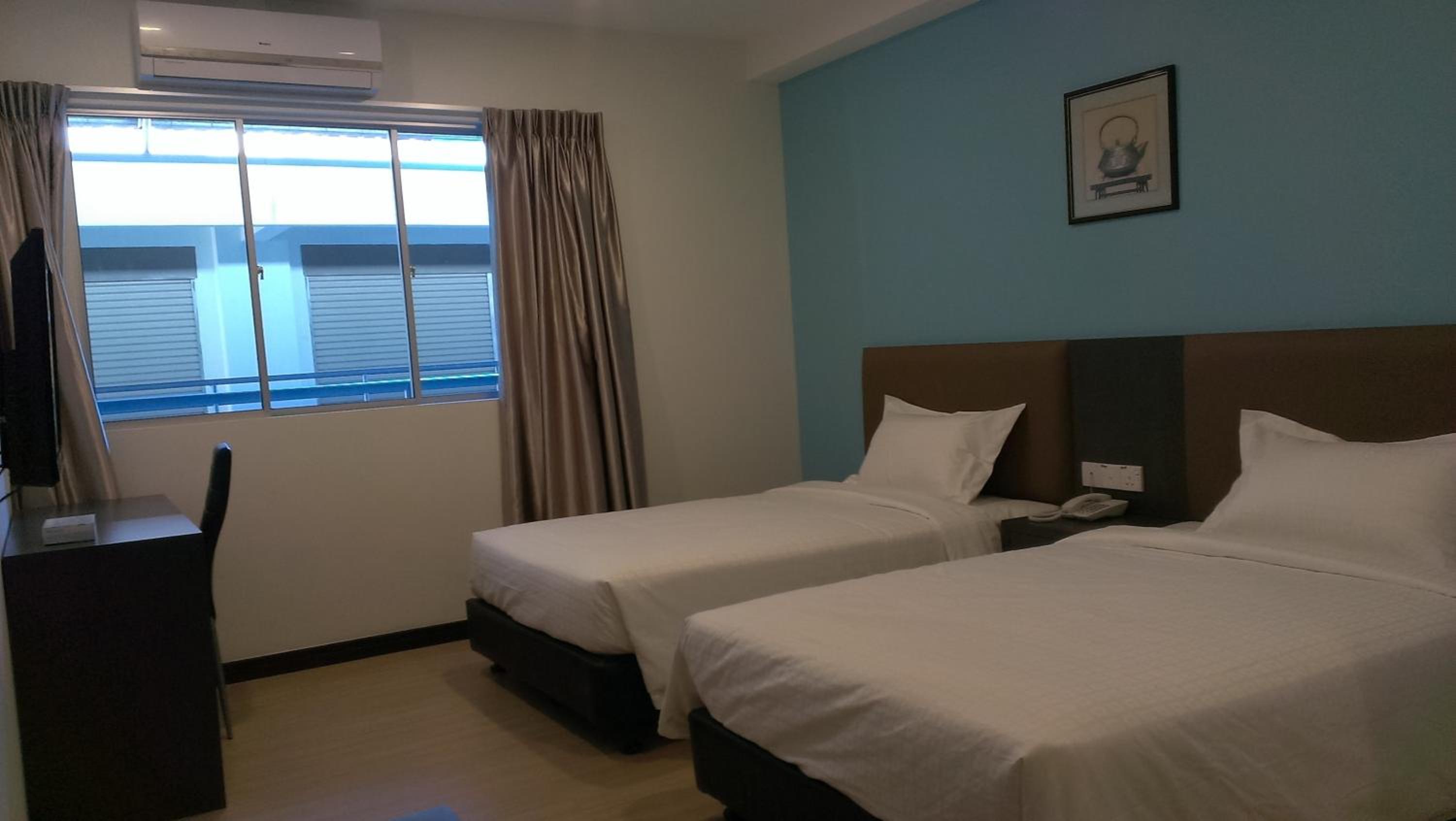 Superior Twin Room photo 1