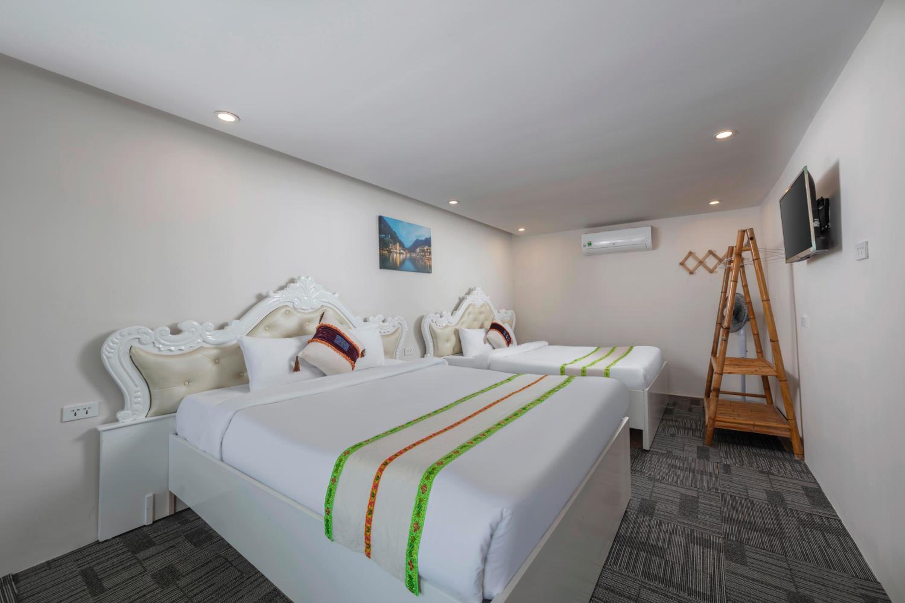 Triple Room with Mountain View photo 1