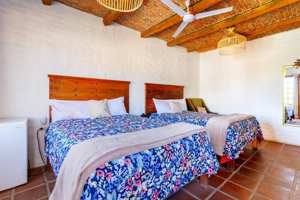 Villa photo 3