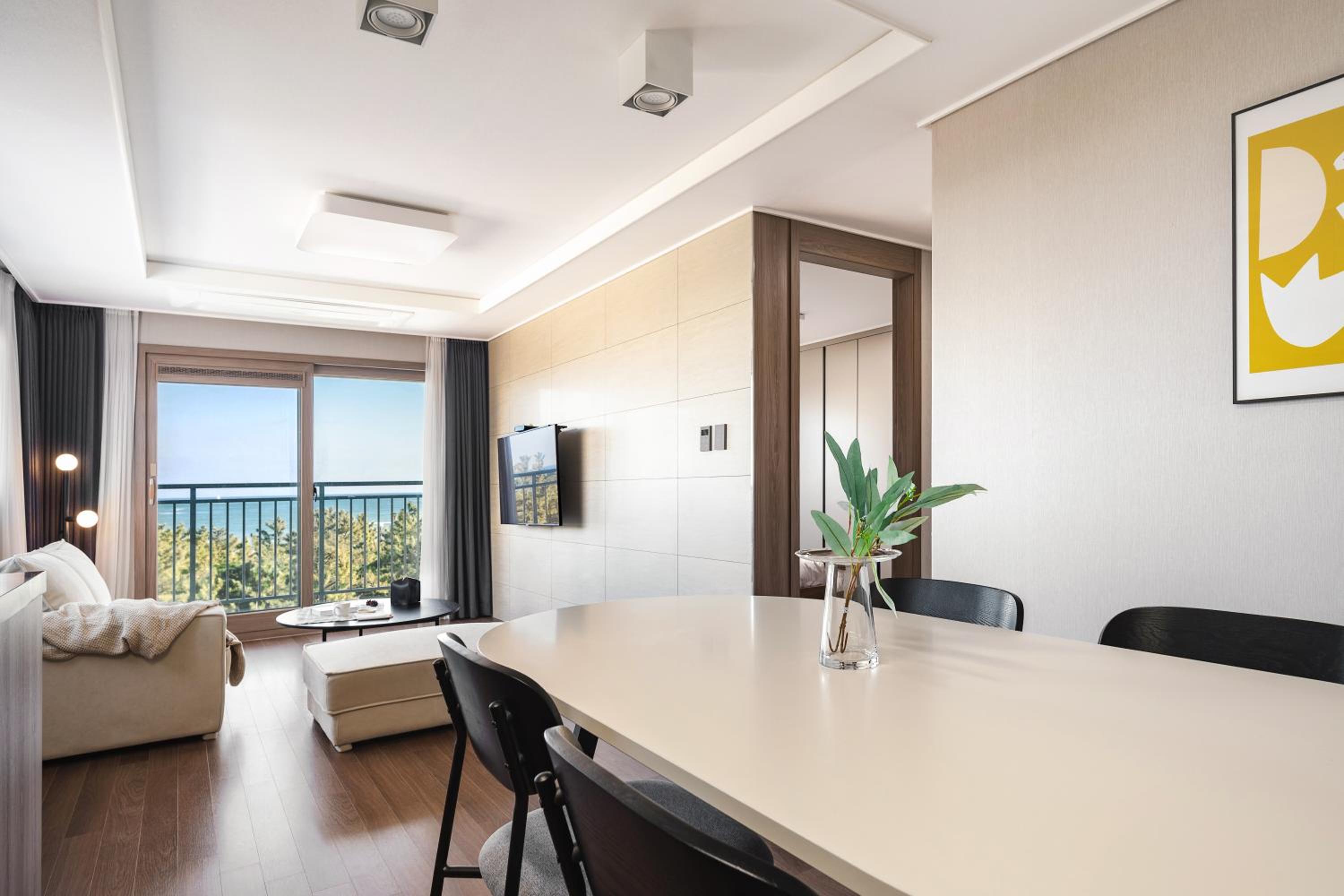 Premier Suite photo 2