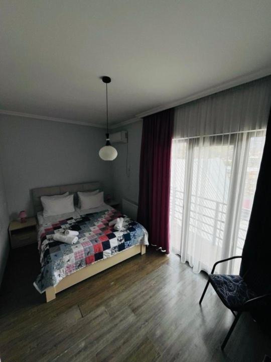 Deluxe Double Room with Balcony photo 3