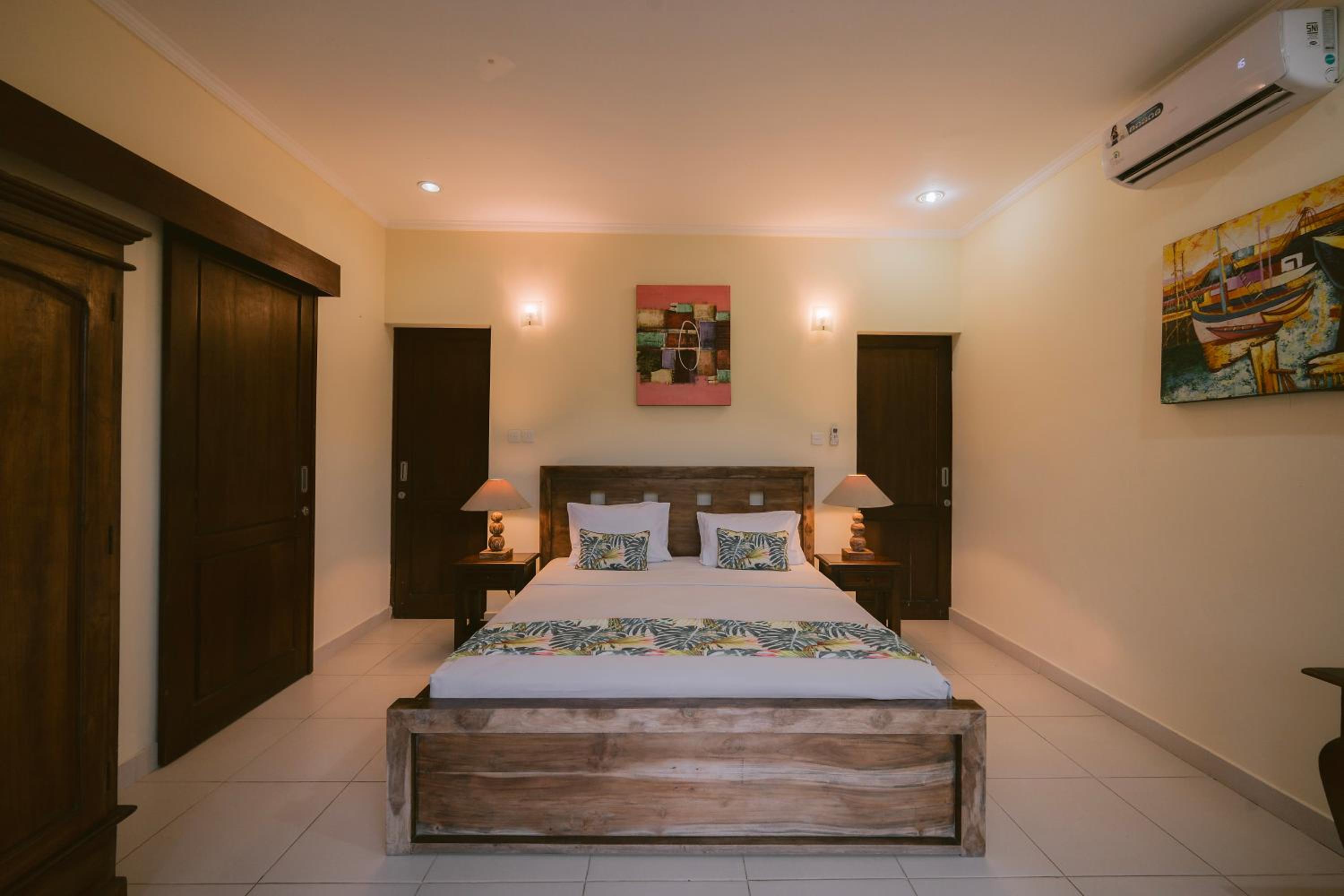 Three Bedroom Villa photo 1