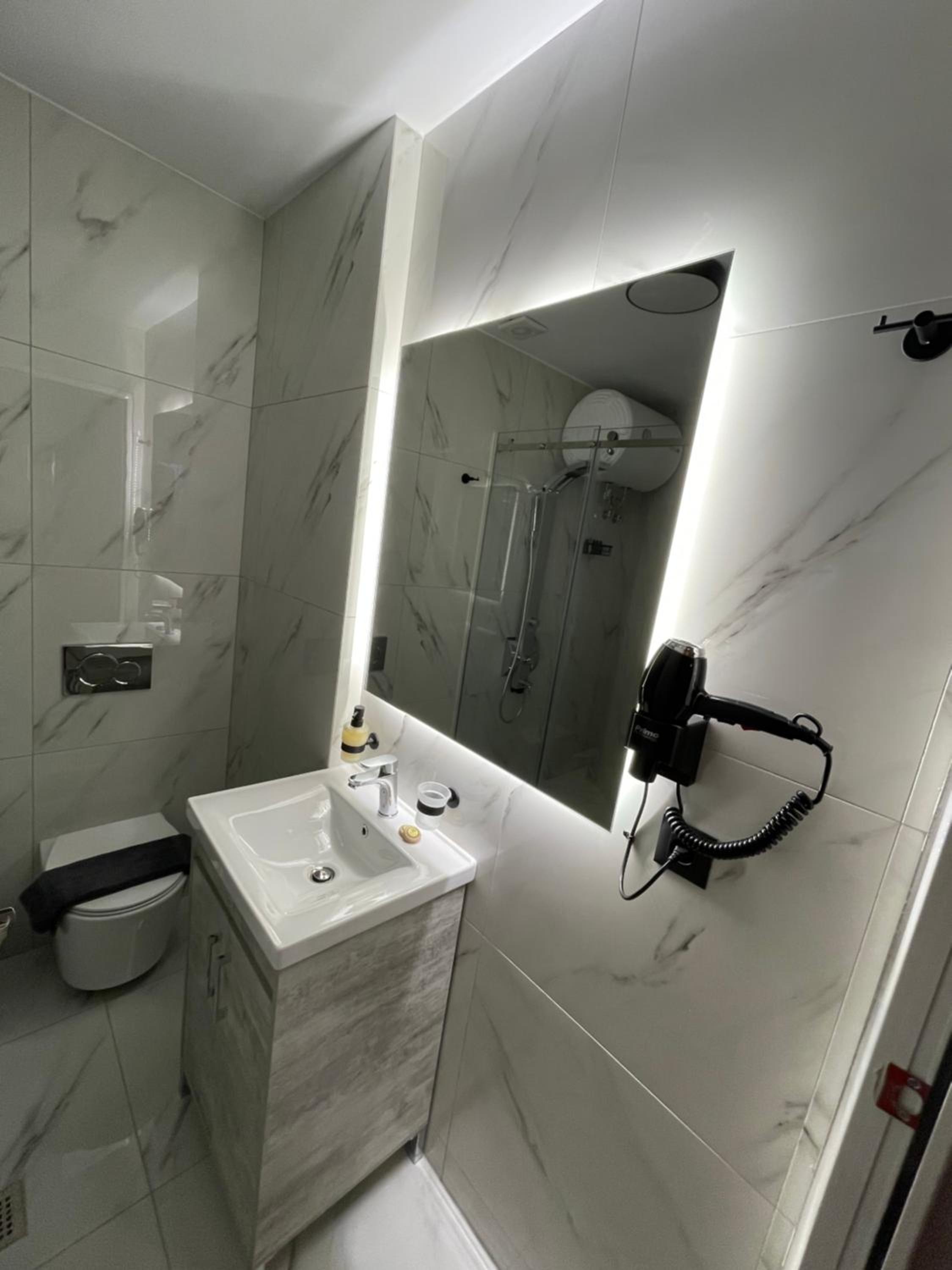 Apartment - Ground Floor photo 3