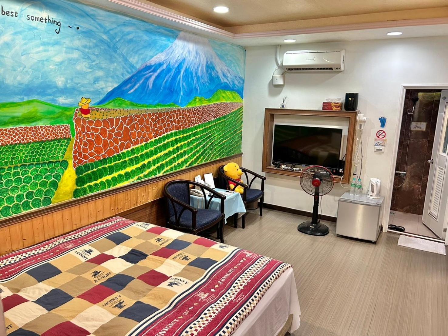 Double Room with Private Bathroom photo 1