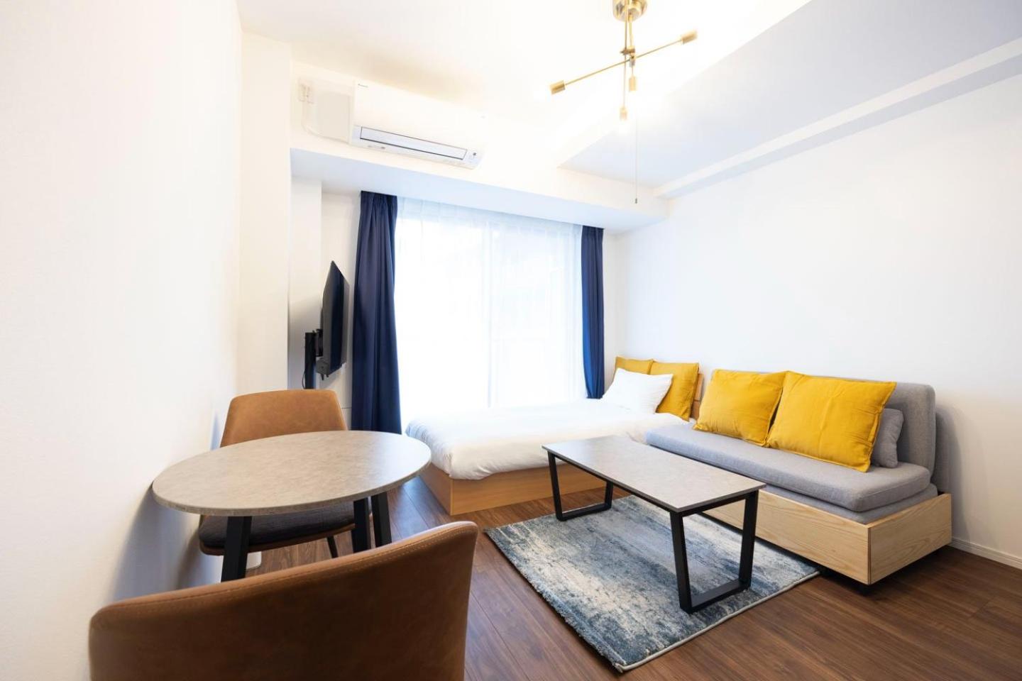 One-Bedroom Apartment photo 2