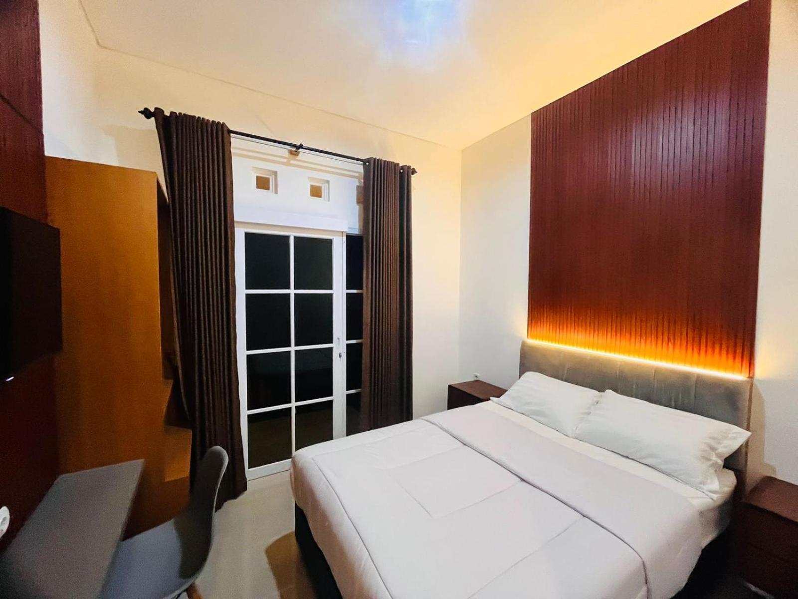 Deluxe Double Room - Photo 5