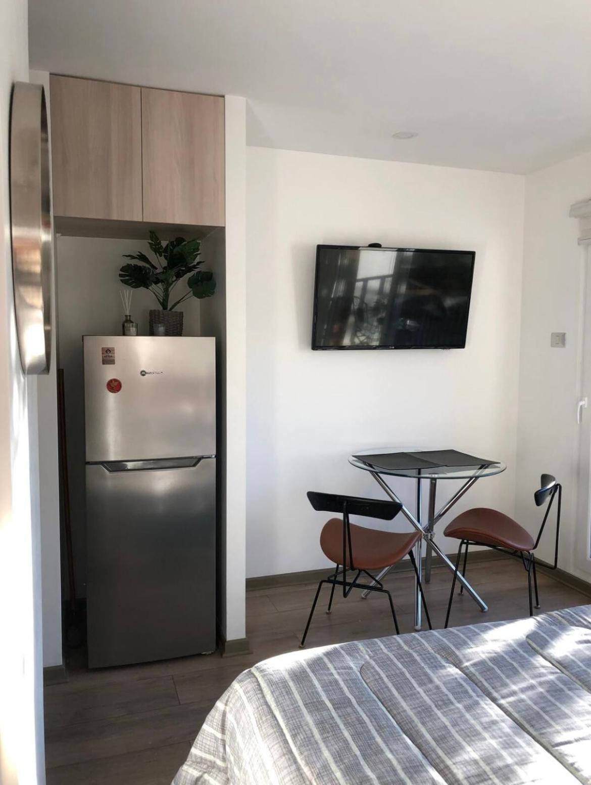 One-Bedroom Apartment photo 3
