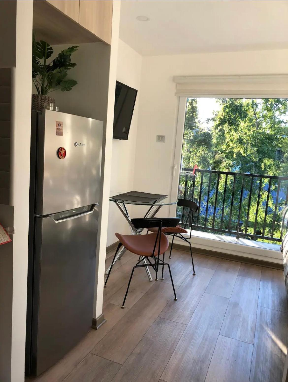 One-Bedroom Apartment photo 2