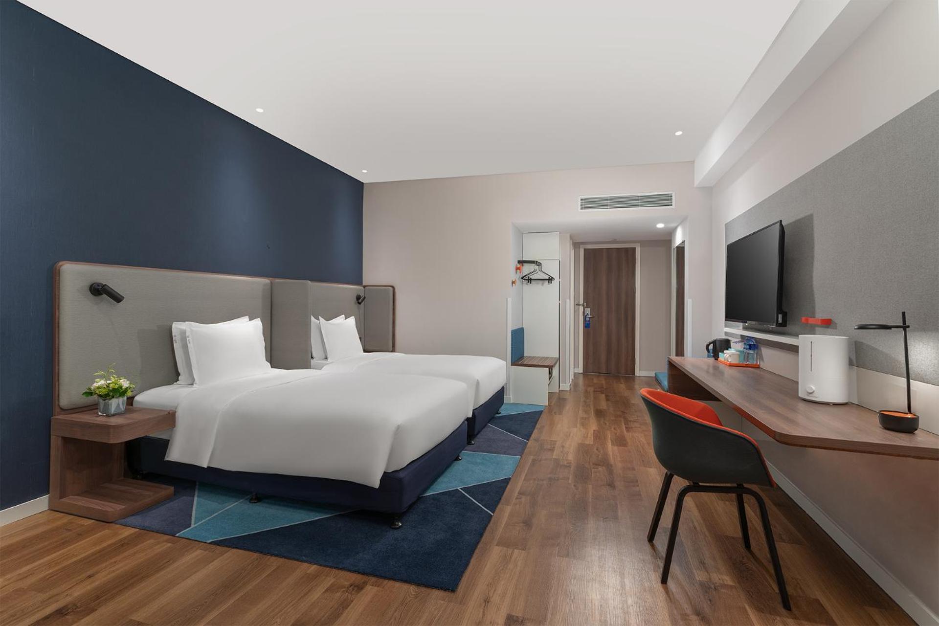 Standard Twin Room - Photo 3