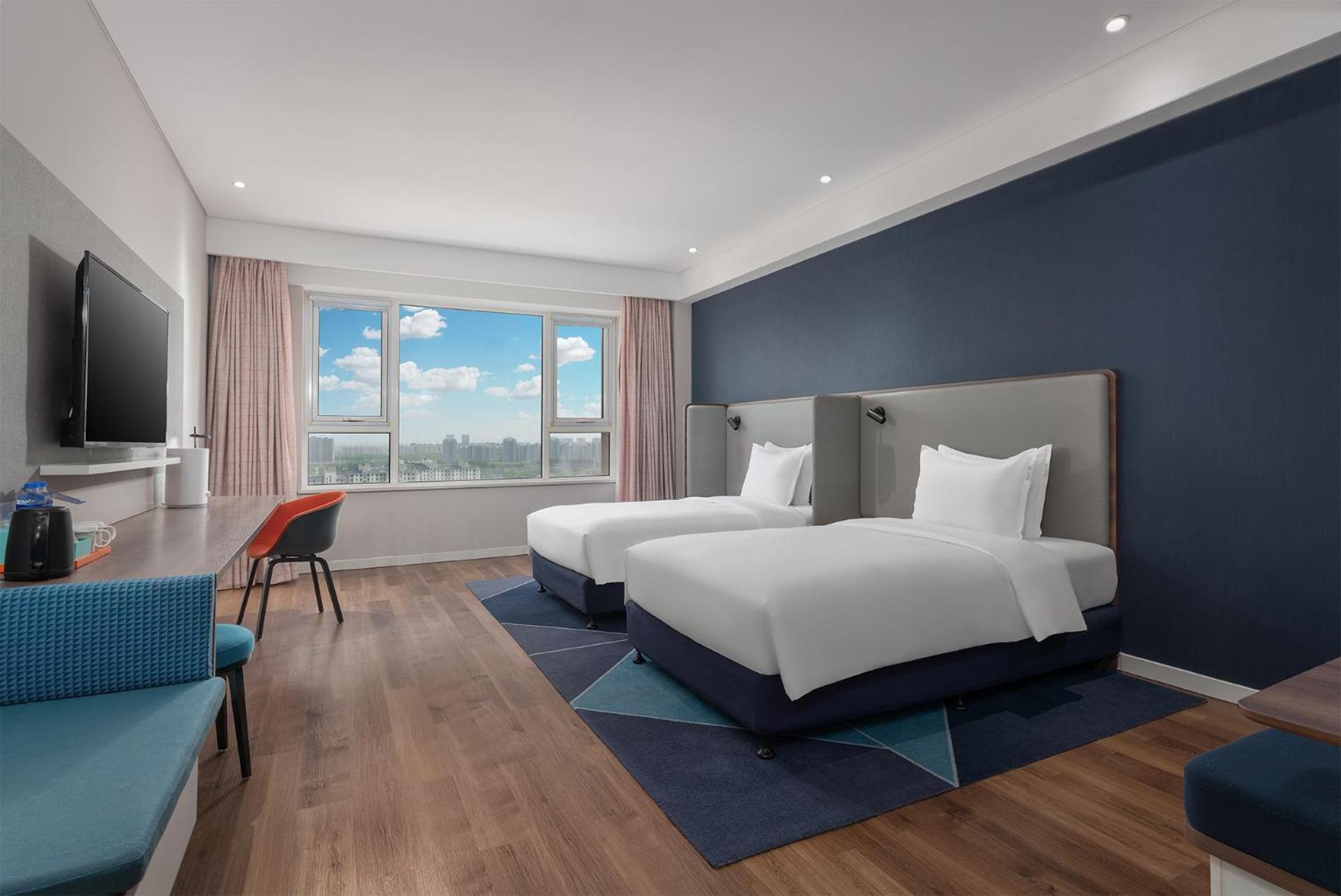 Standard Twin Room - Photo 4
