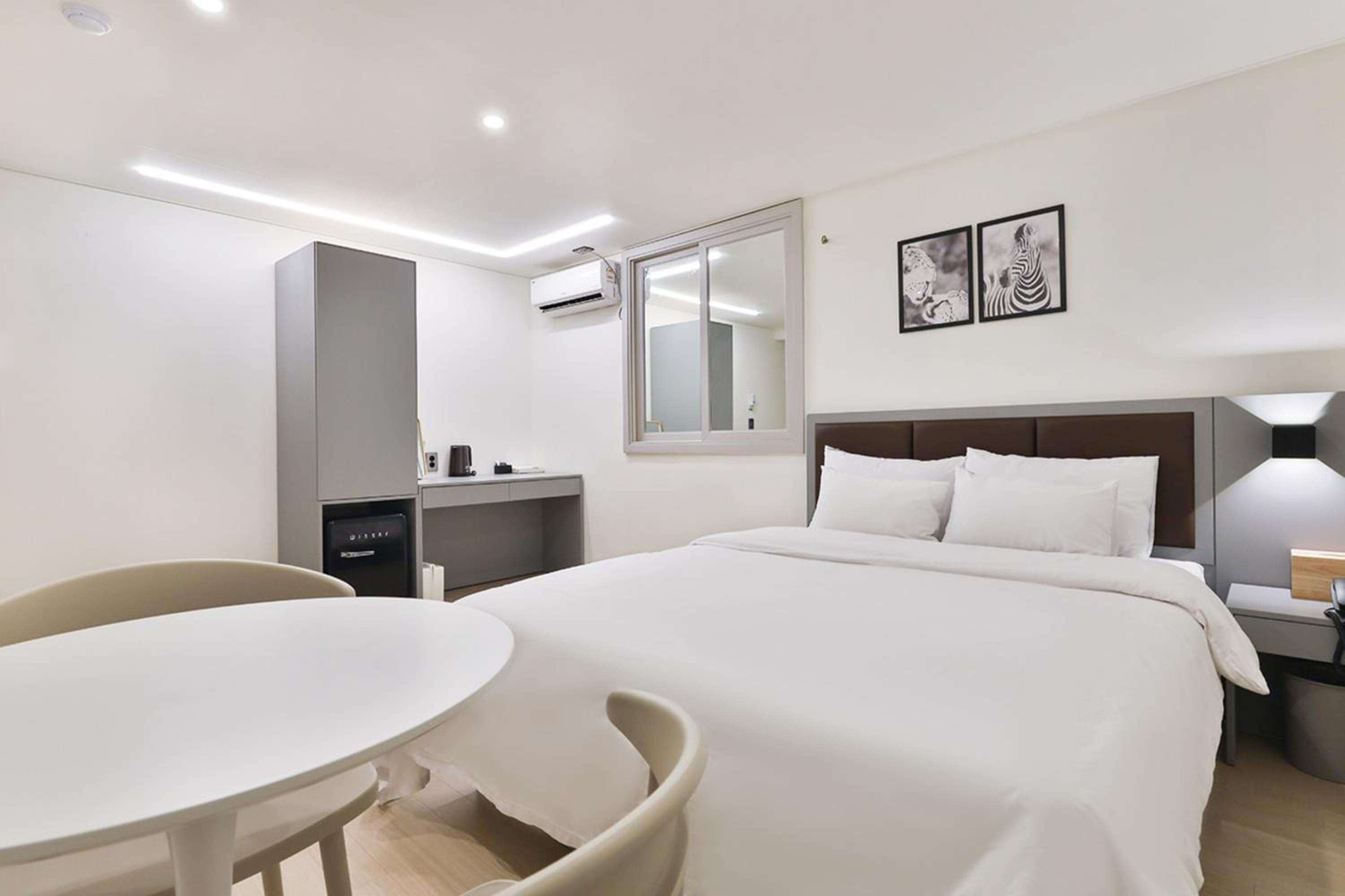 Deluxe Double Room - Photo 2