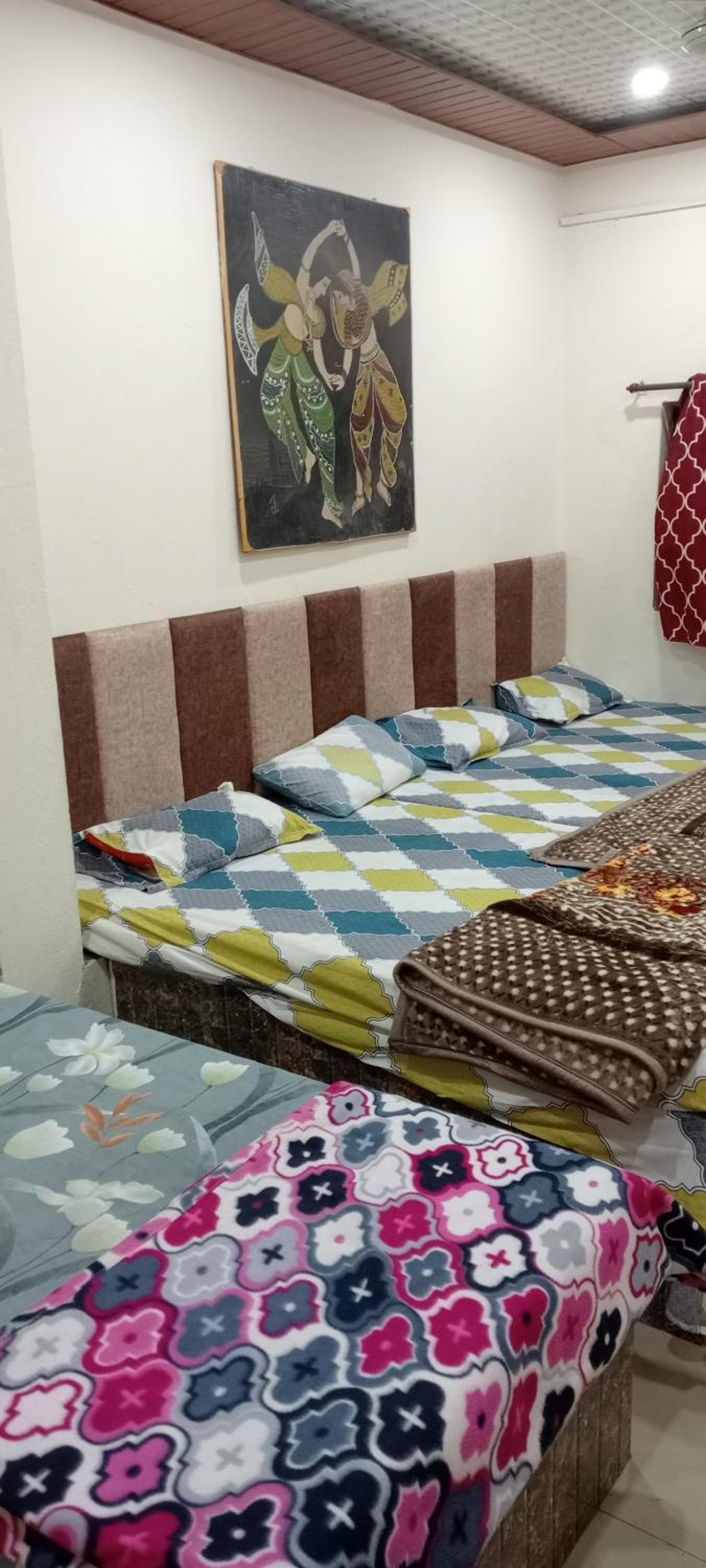 6-Bed Mixed Dormitory Room photo 3