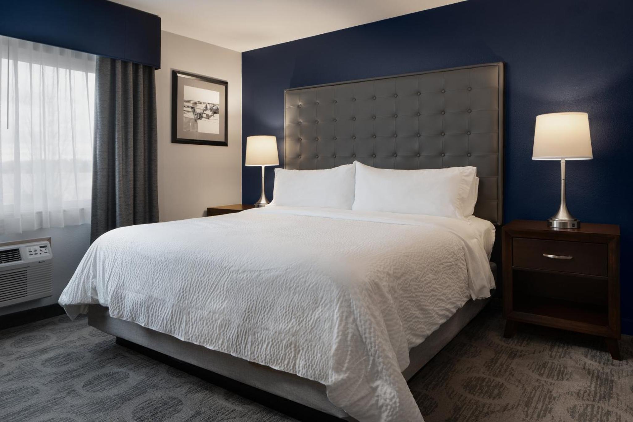 One-Bedroom King Suite - Photo 1