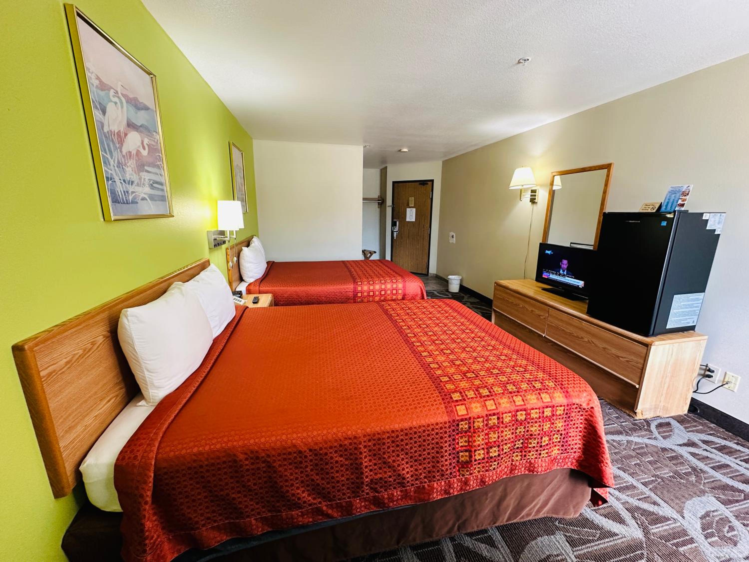 Deluxe Queen Room photo 1
