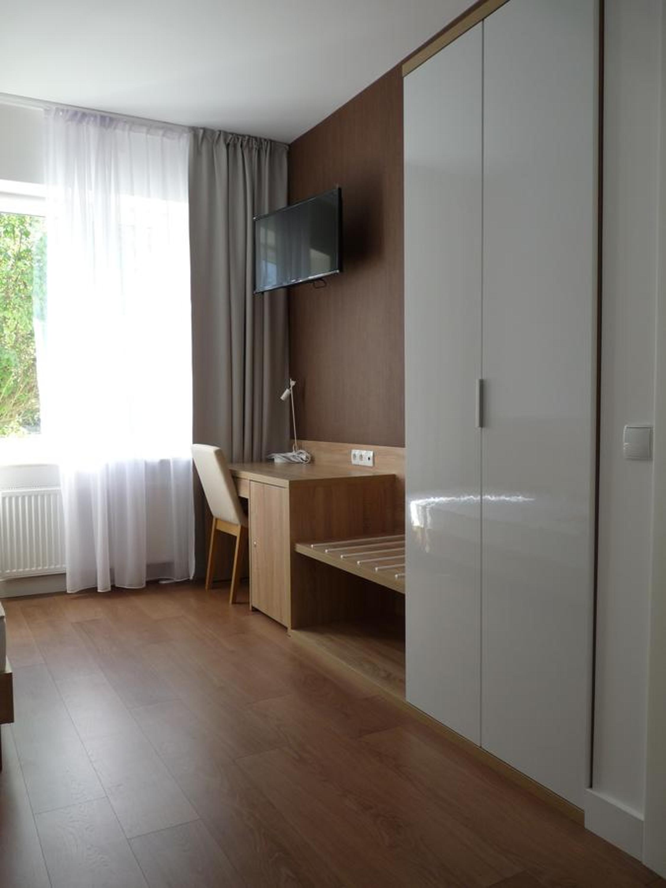Budget Single Room photo 2