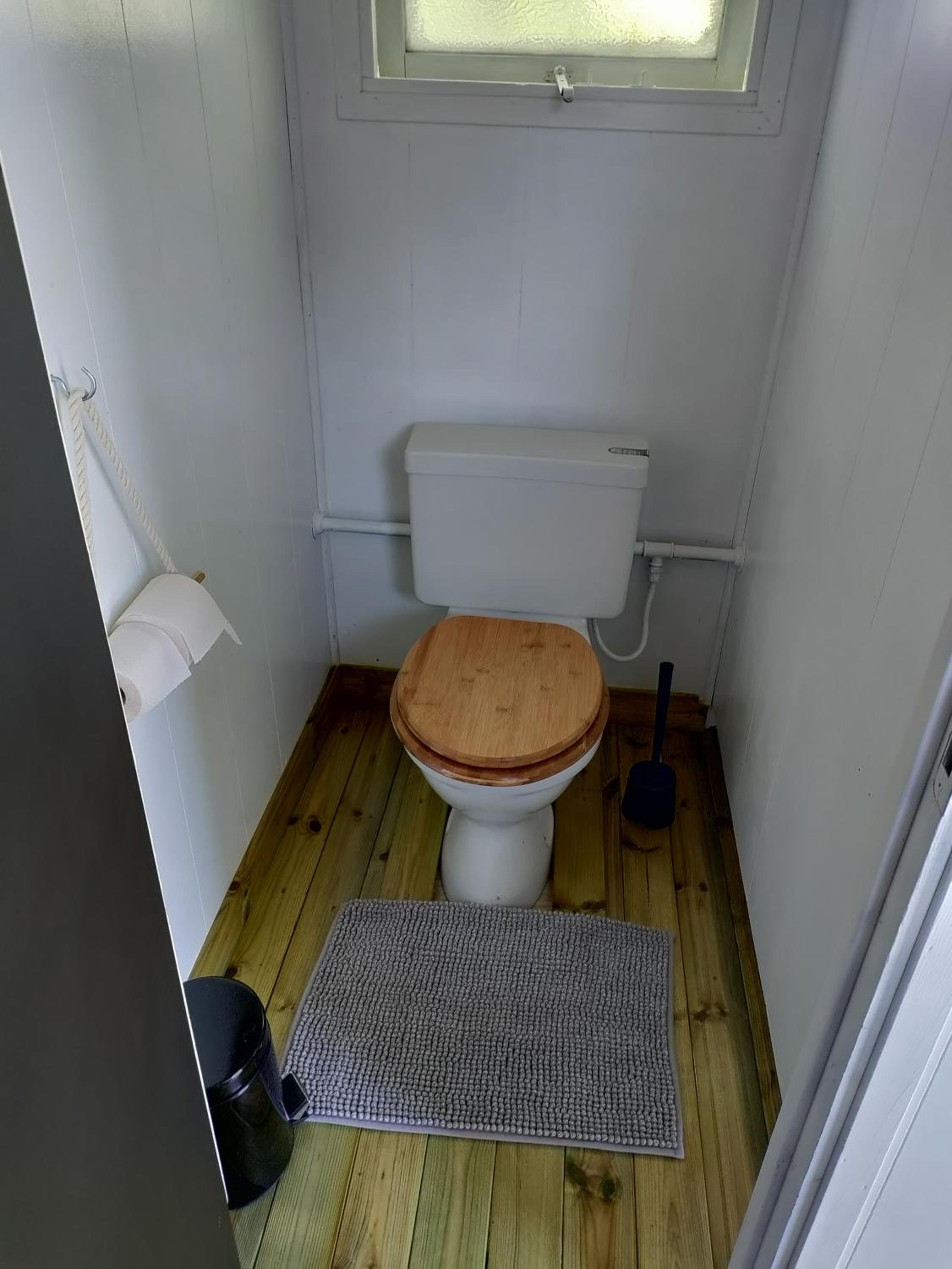 One-Bedroom House photo 3
