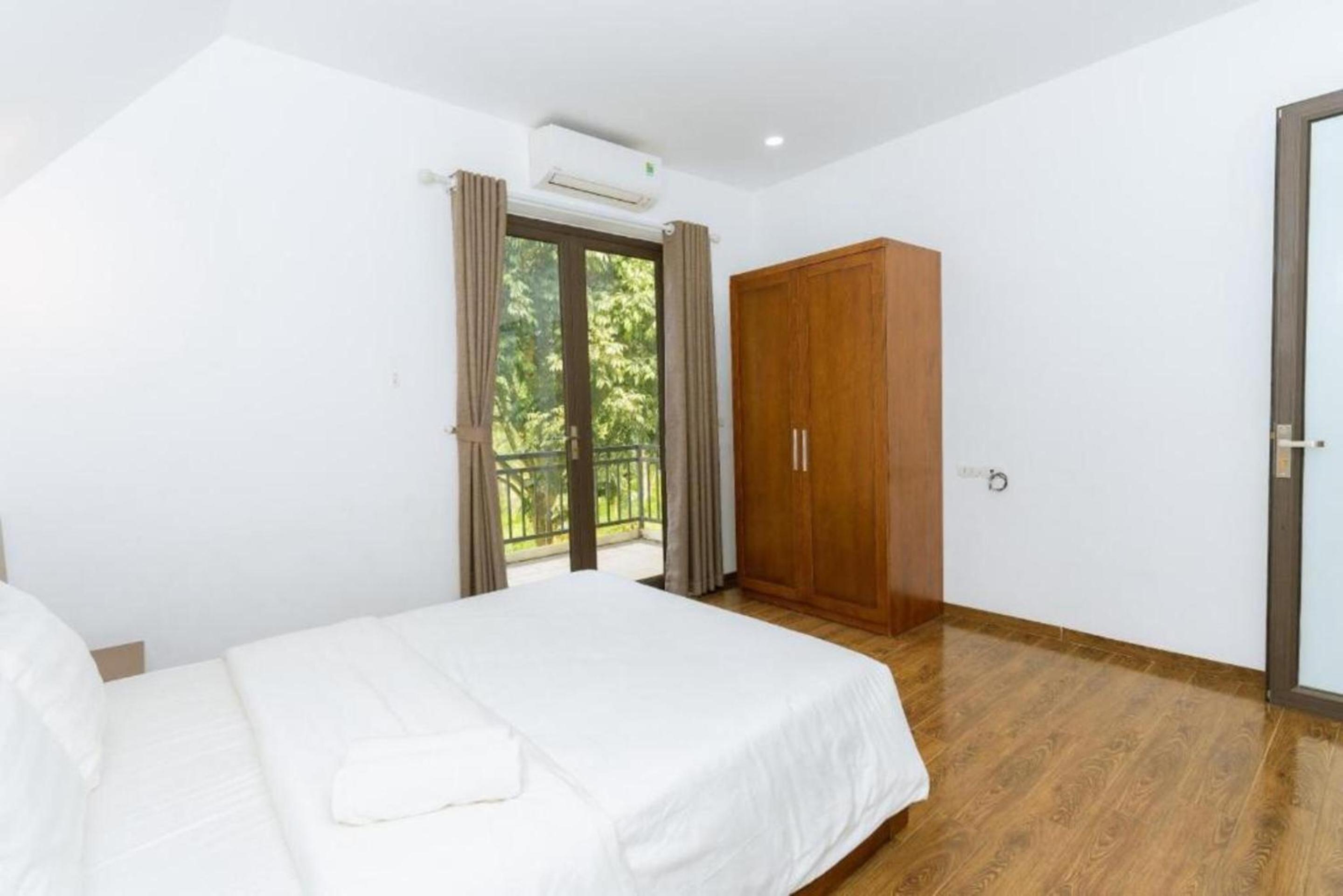 Villa photo 3