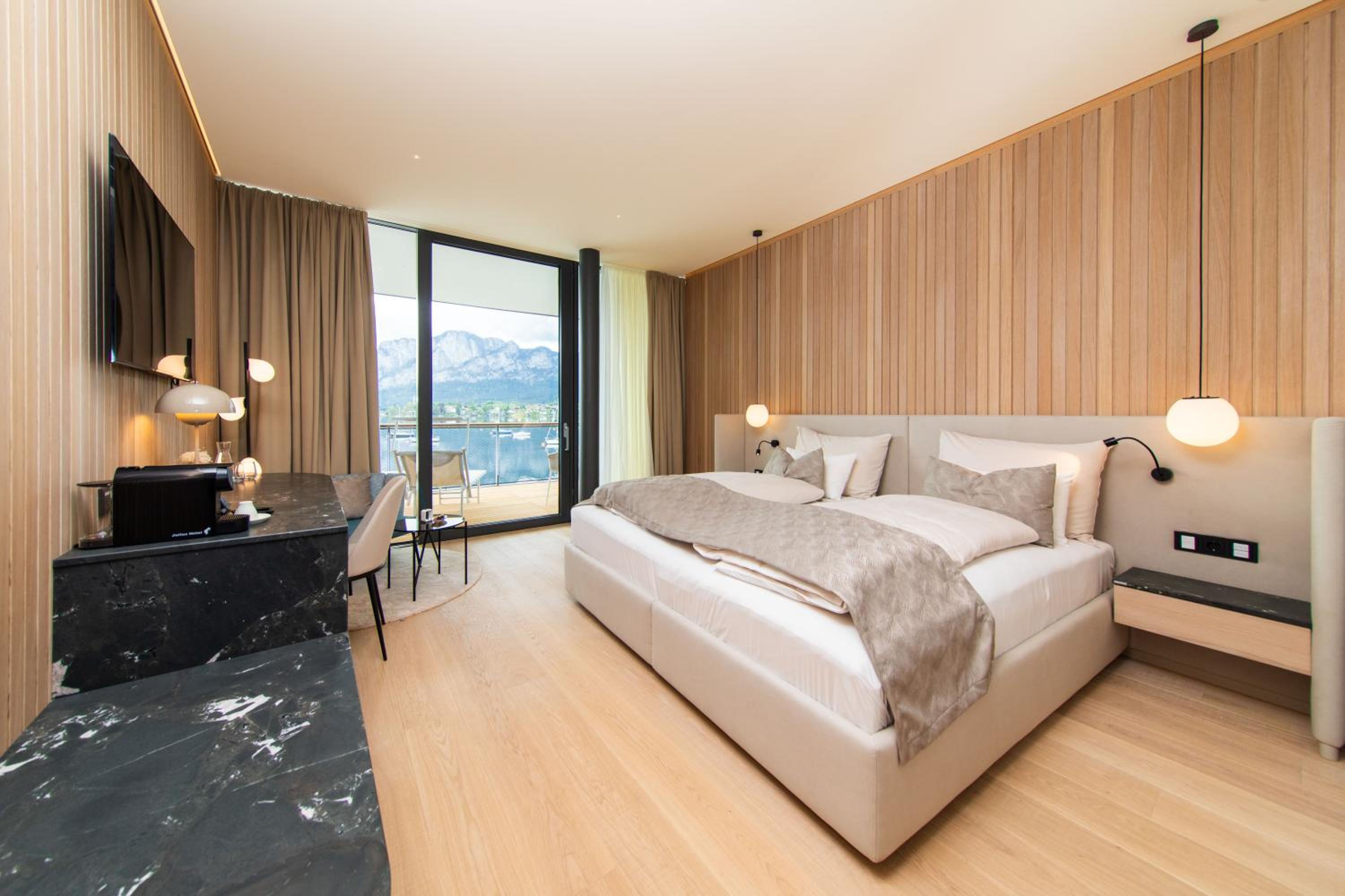 Superior Suite photo 3