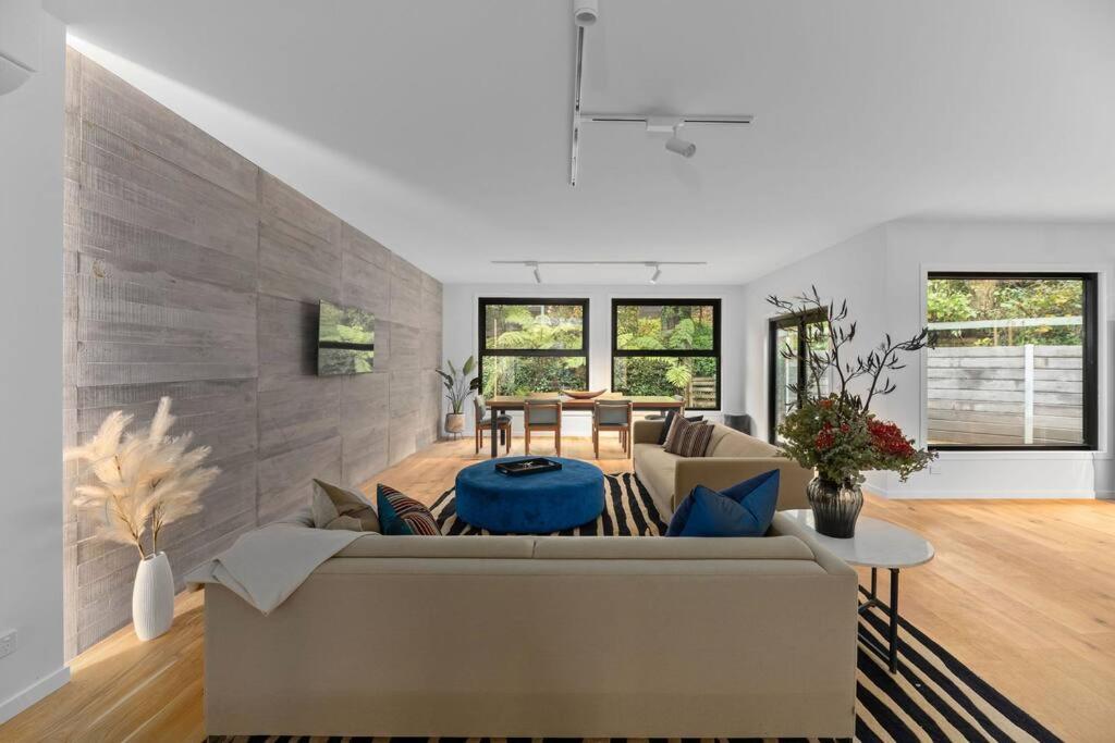 Four-Bedroom House photo 1