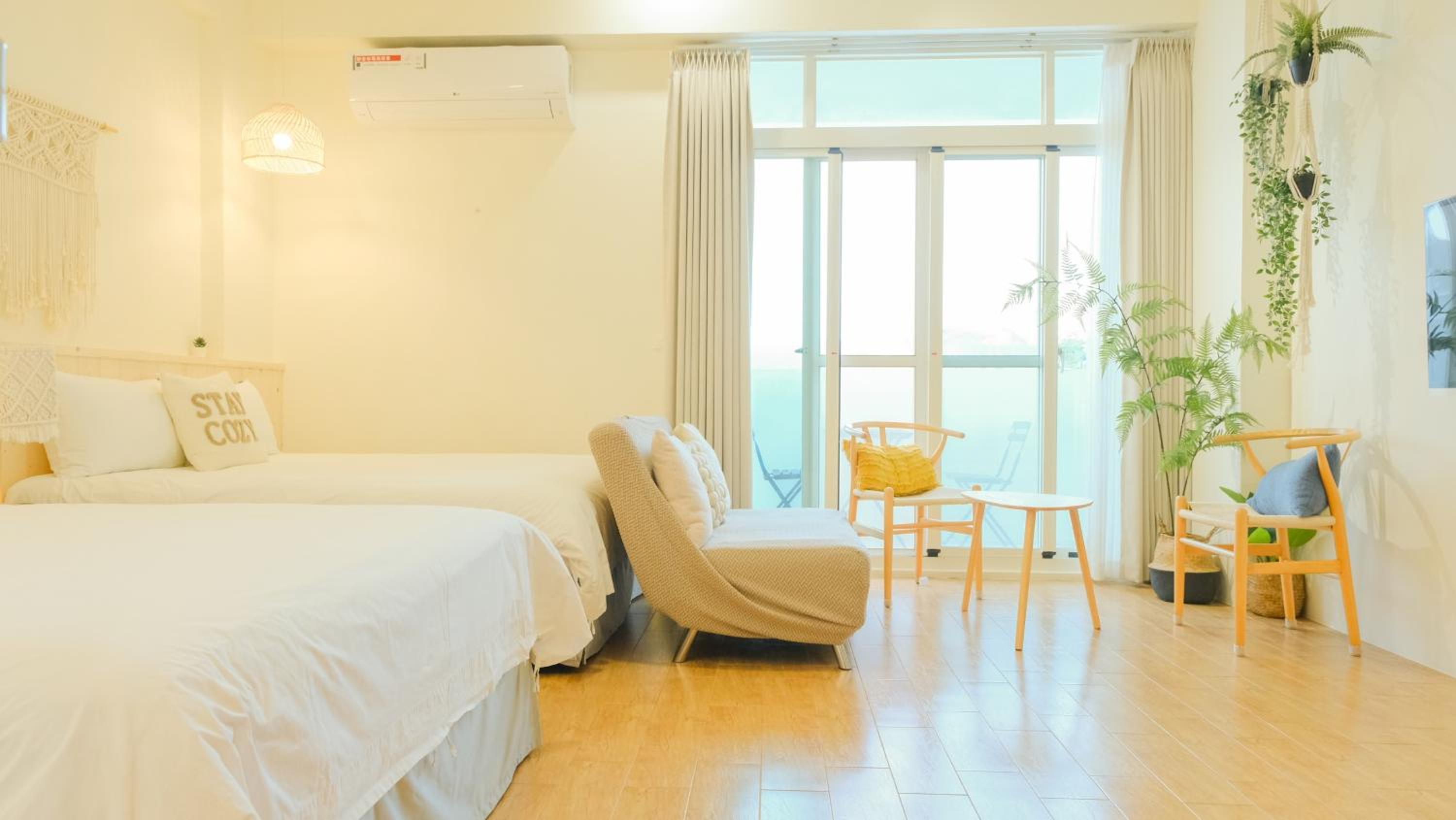 Superior Quadruple Room With Balcony photo 2