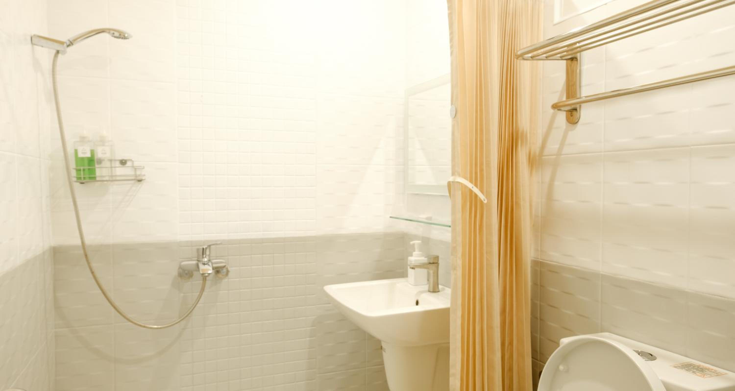 Deluxe Quadruple Room with Balcony photo 2