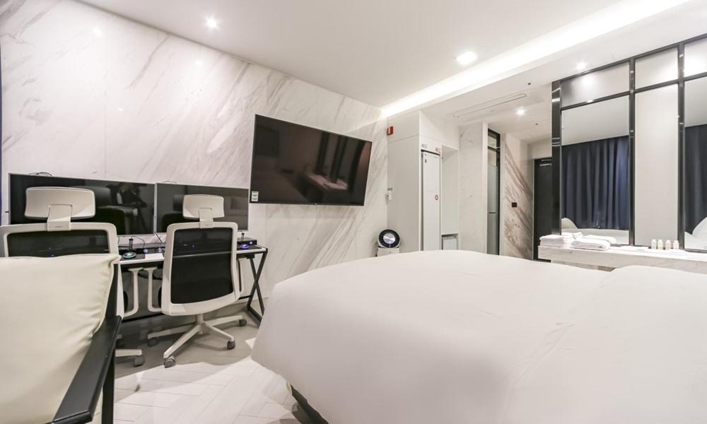 Superior Double Room - Photo 21