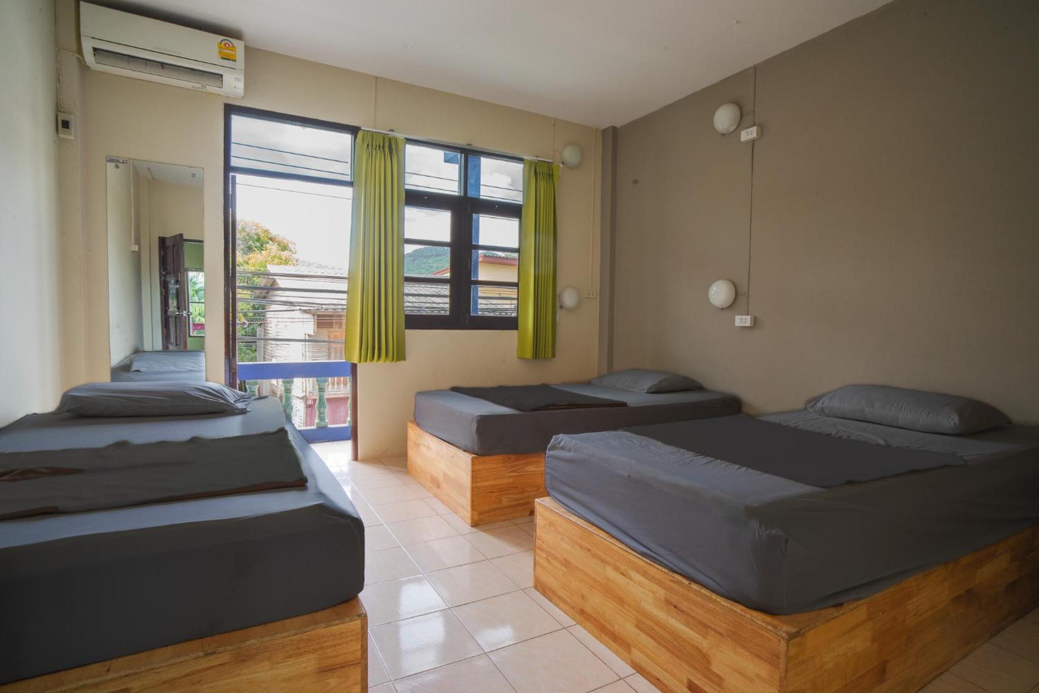 Bunk Bed in 3-Bed AC Room photo 3