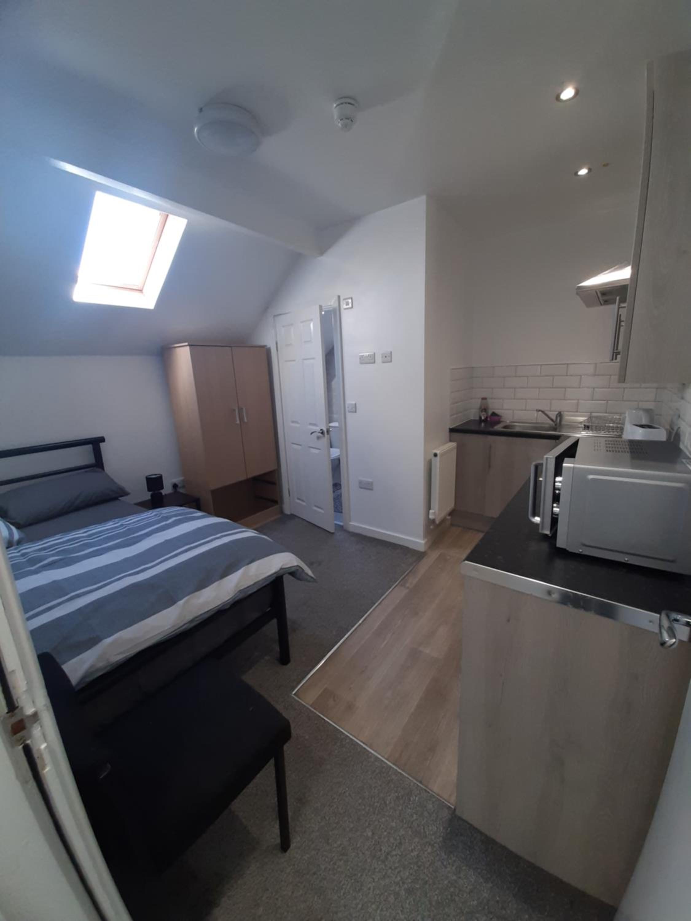 Single Room photo 1