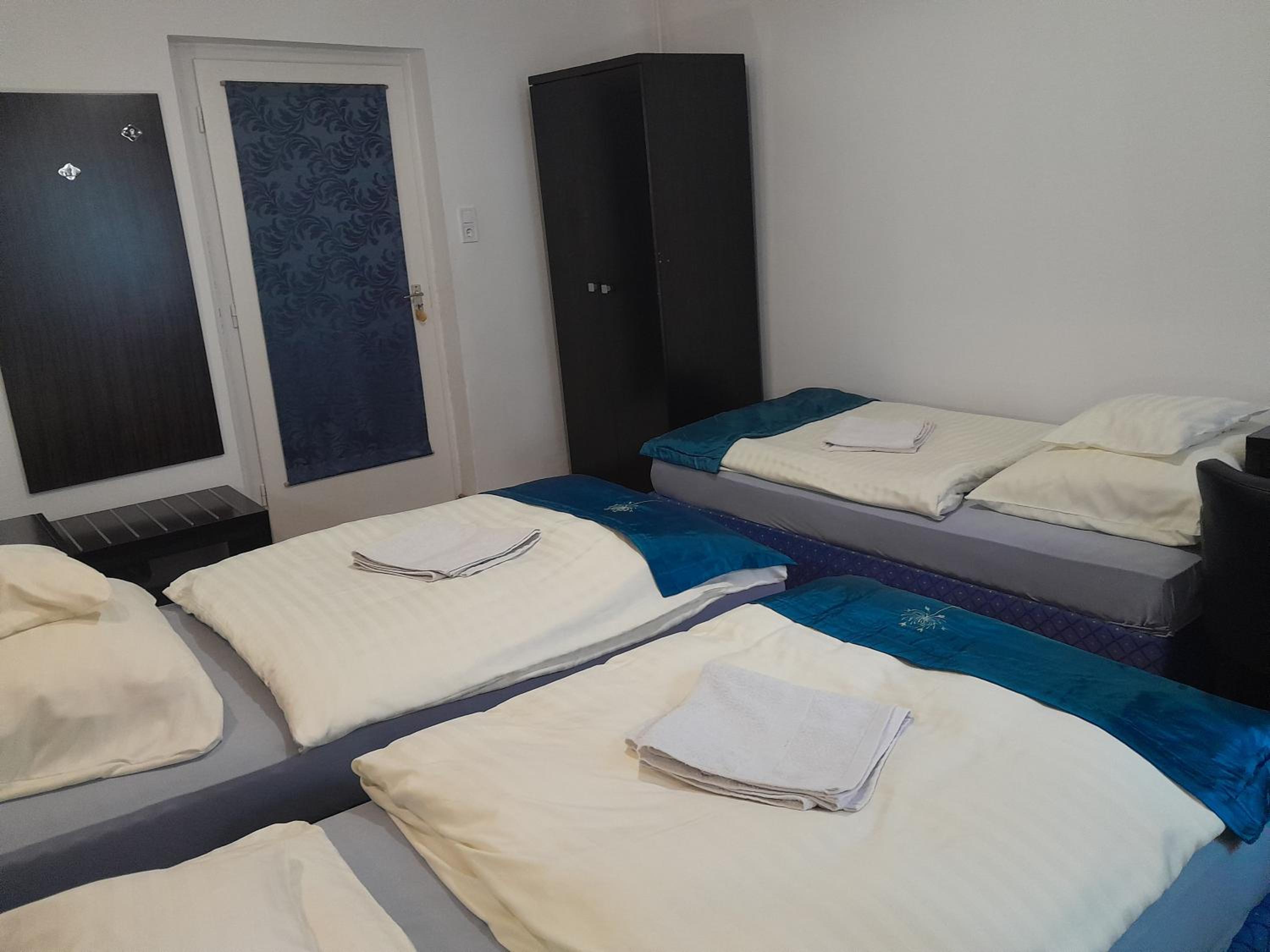 Triple Room photo 3