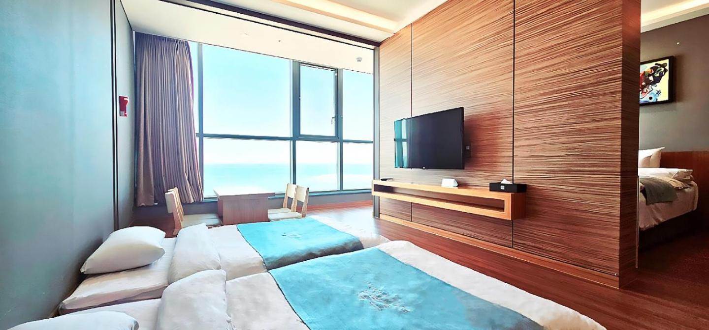 Family Suite photo 3