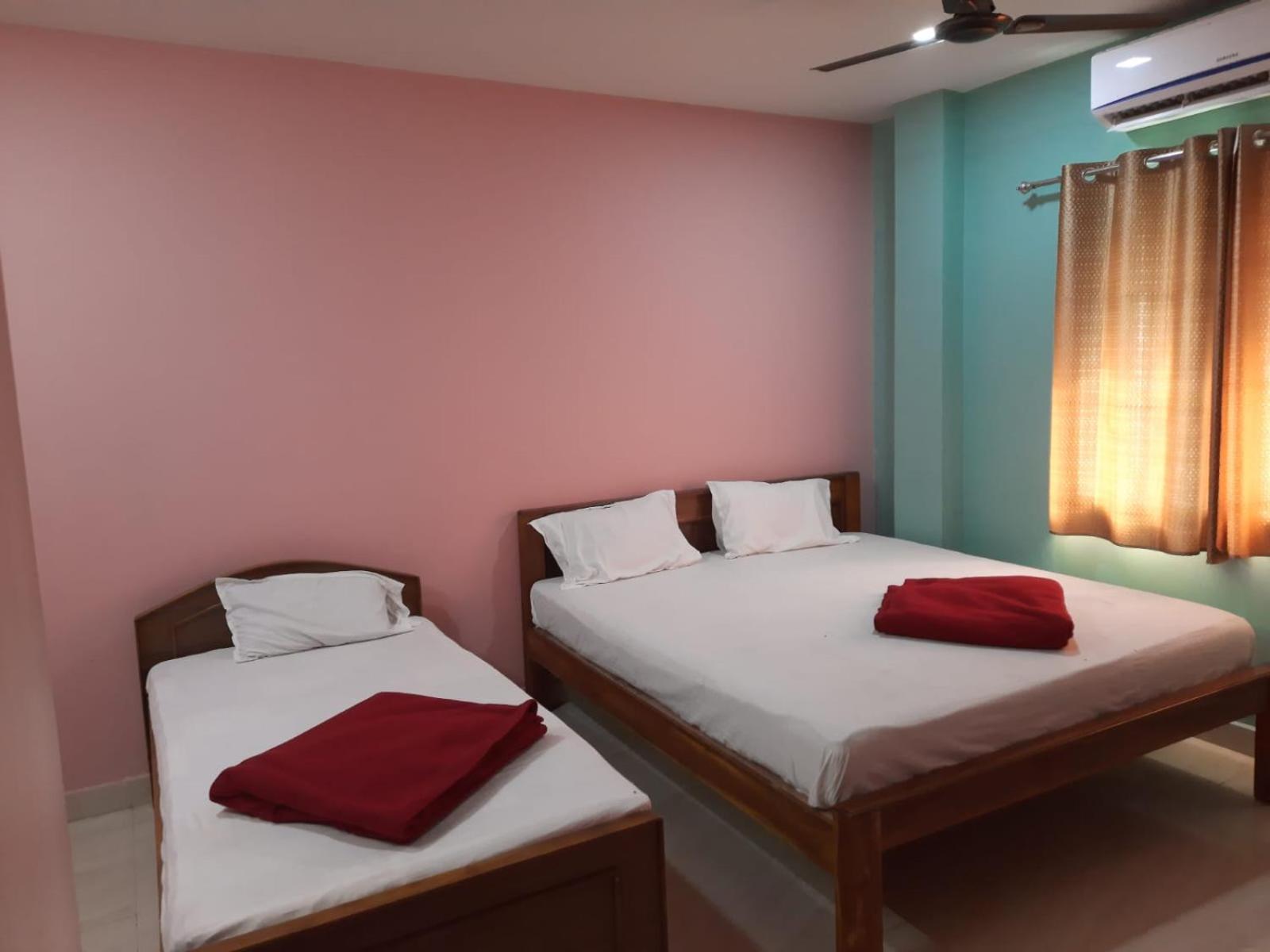 Basic Triple Room photo 2